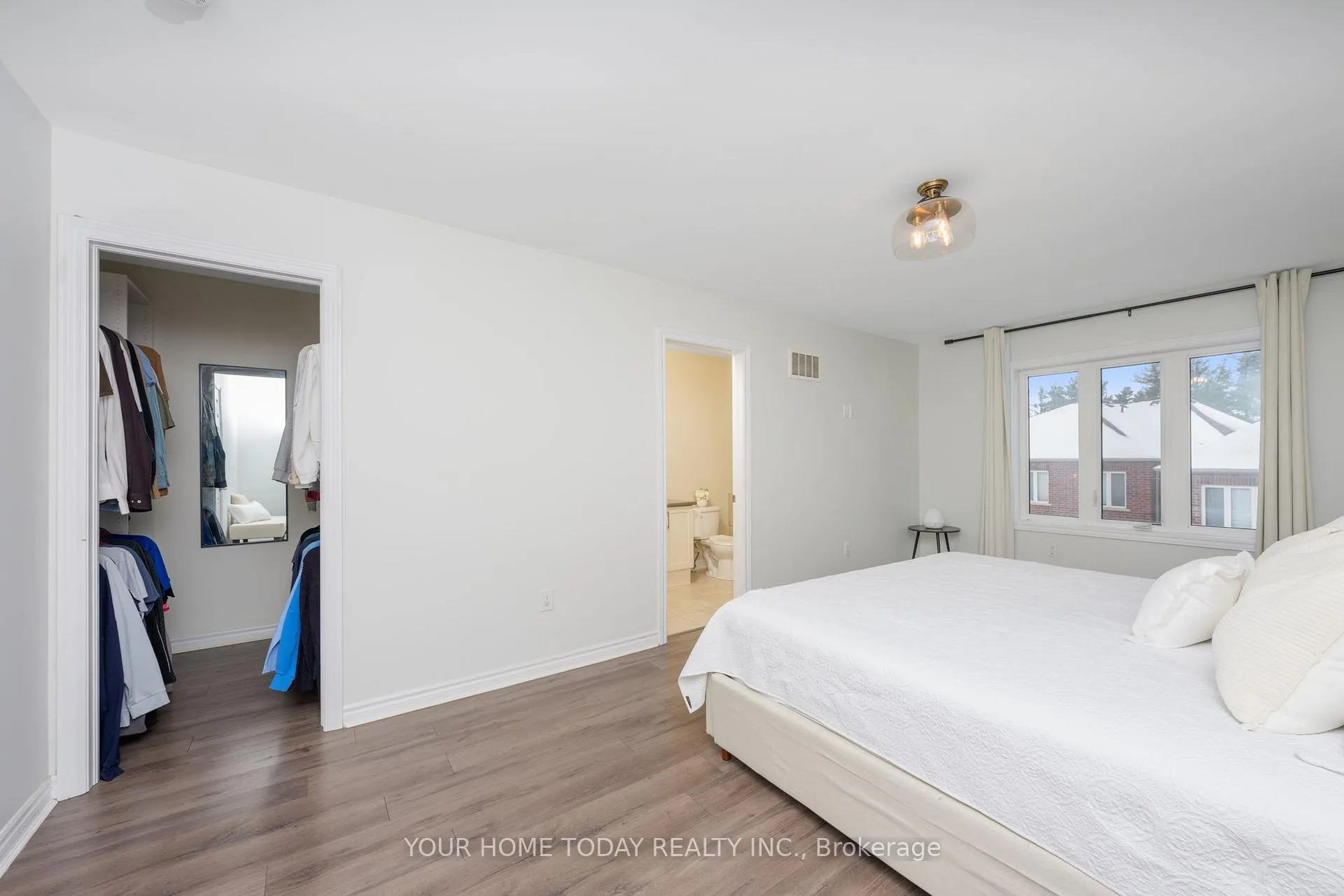 Photo 16 of 37 Ridgegate Crescent, Halton Hills, Georgetown — HOMEH