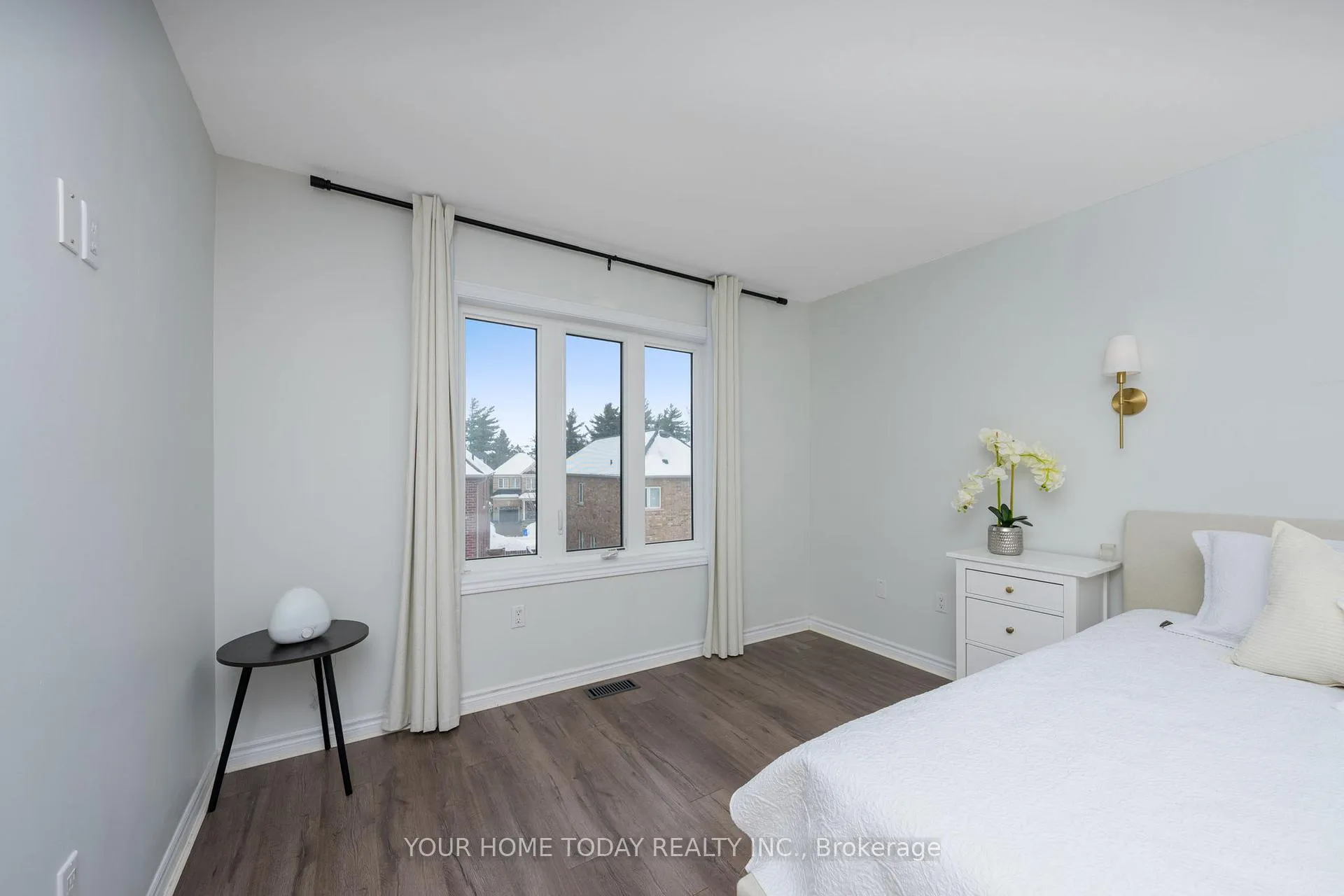 Photo 17 of 37 Ridgegate Crescent, Halton Hills, Georgetown — HOMEH