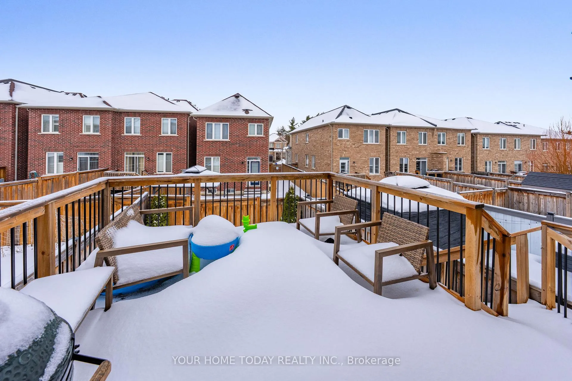 Photo 33 of 37 Ridgegate Crescent, Halton Hills, Georgetown — HOMEH