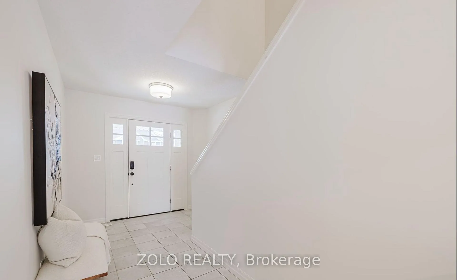 Photo 4 of 9 Charter Creek Court, St. Thomas — HOMEH
