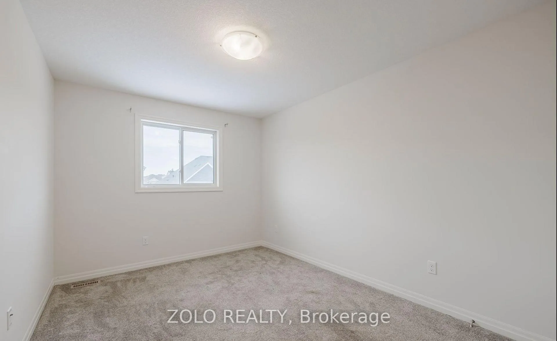 Photo 12 of 9 Charter Creek Court, St. Thomas — HOMEH