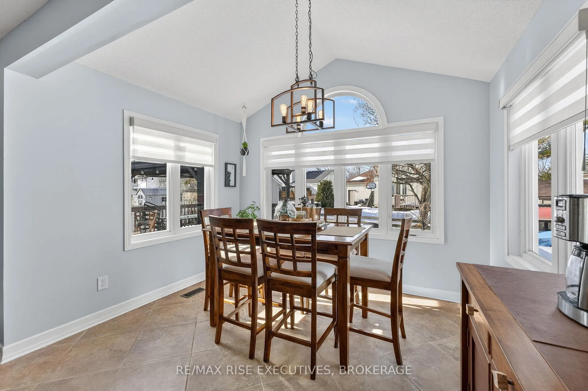 Photo 11 of 26 Miller Place, Loyalist, Amherstview — HOMEH