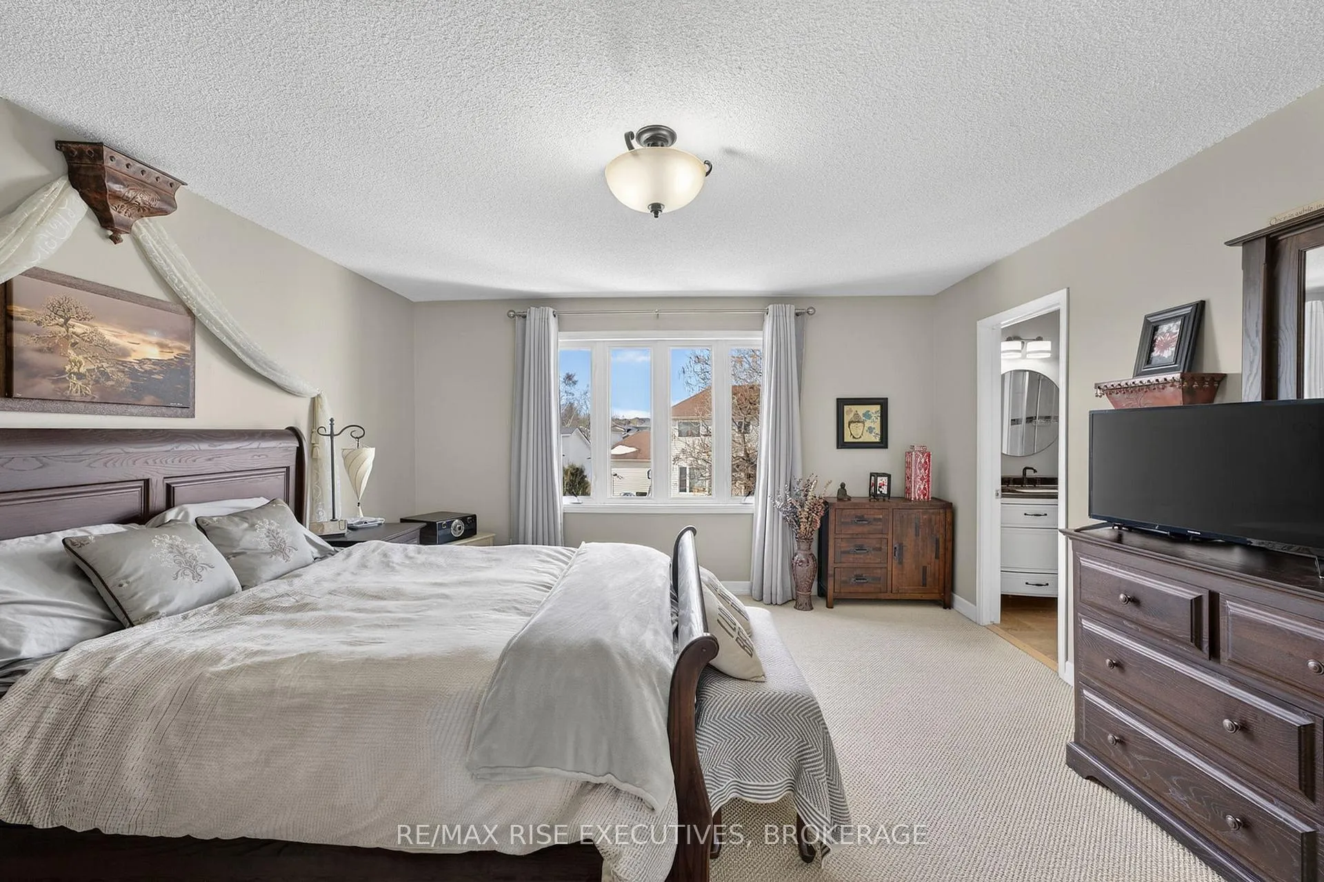 Photo 21 of 26 Miller Place, Loyalist, Amherstview — HOMEH