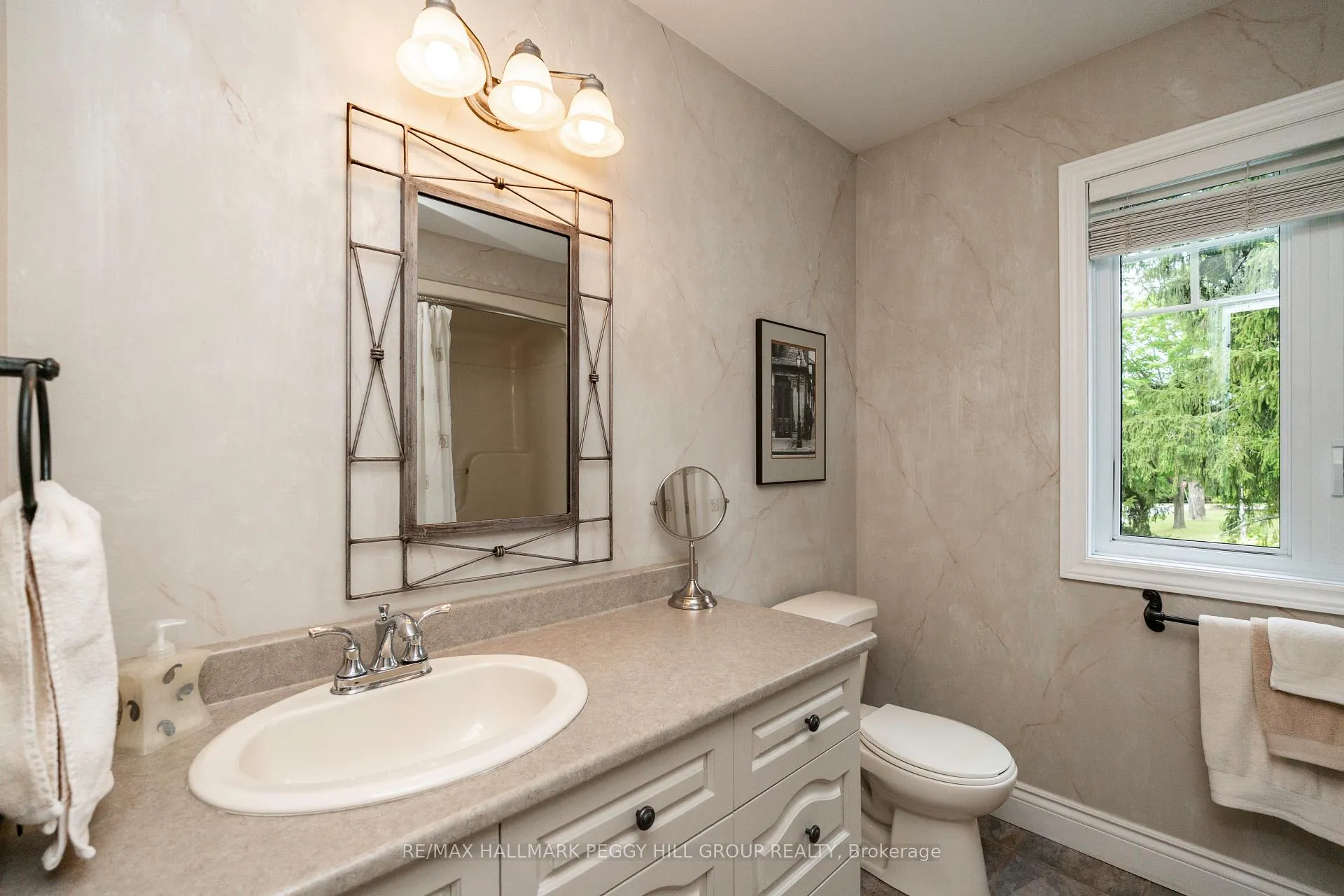 Photo 27 of 150 Collingwood Street, Barrie, Codrington — HOMEH
