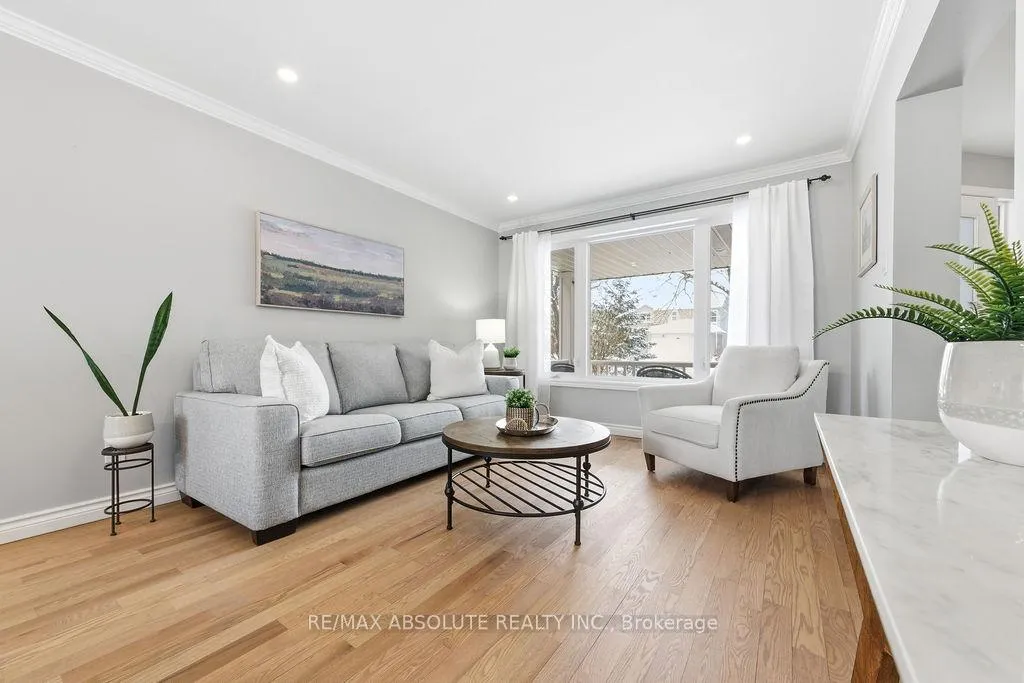 Photo 6 of 6145 Lariviere Crescent, Ottawa, Chapel Hill South - Orleans Village — HOMEH