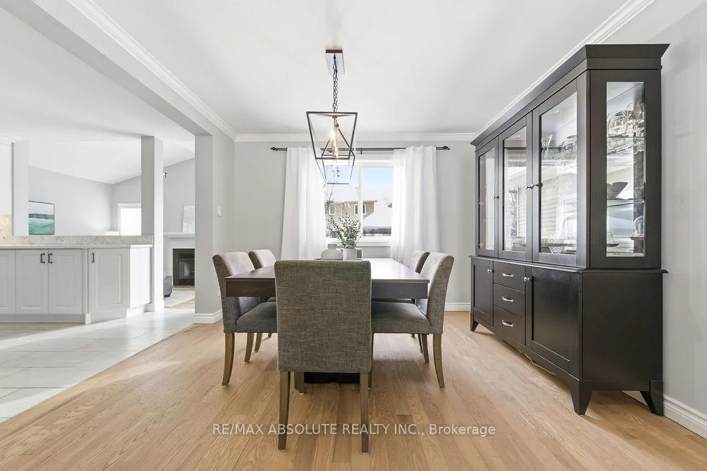 Photo 9 of 6145 Lariviere Crescent, Ottawa, Chapel Hill South - Orleans Village — HOMEH