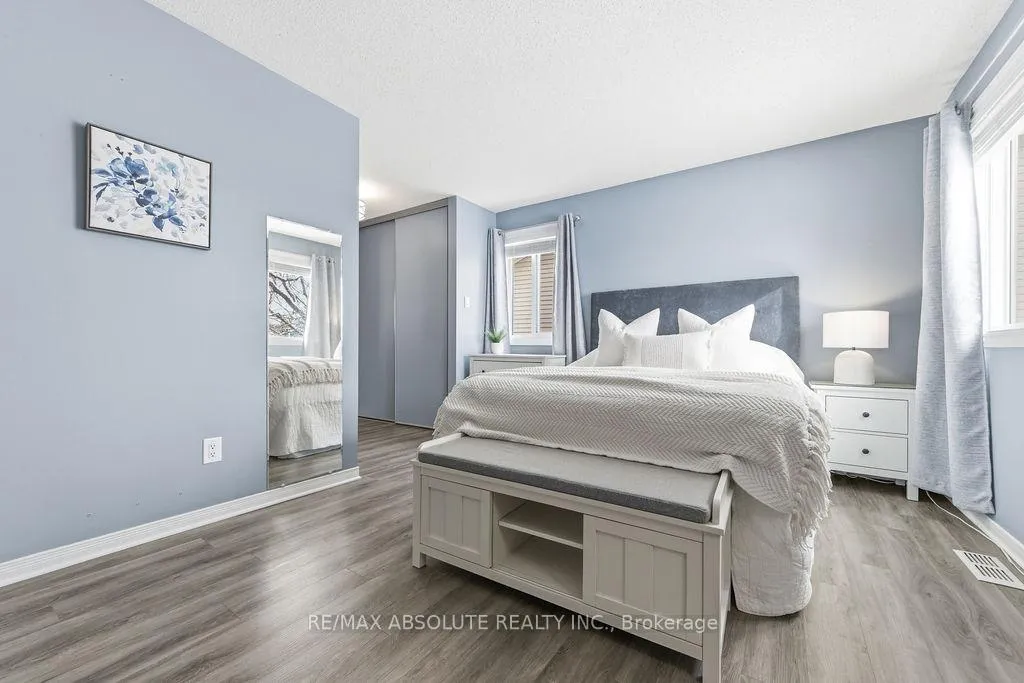 Photo 17 of 6145 Lariviere Crescent, Ottawa, Chapel Hill South - Orleans Village — HOMEH