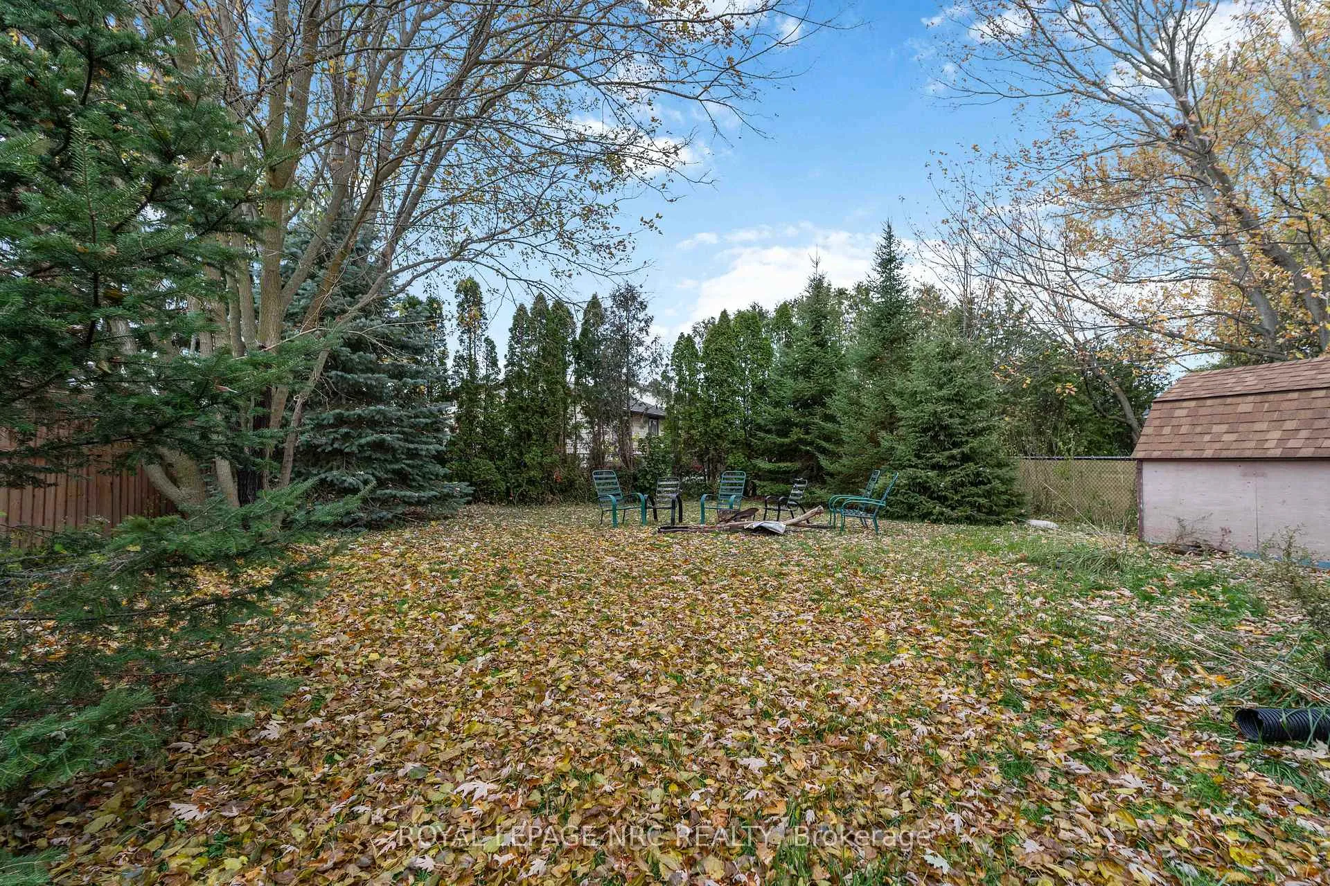 Photo 35 of 23 Verne Avenue, Welland, Broadway — HOMEH