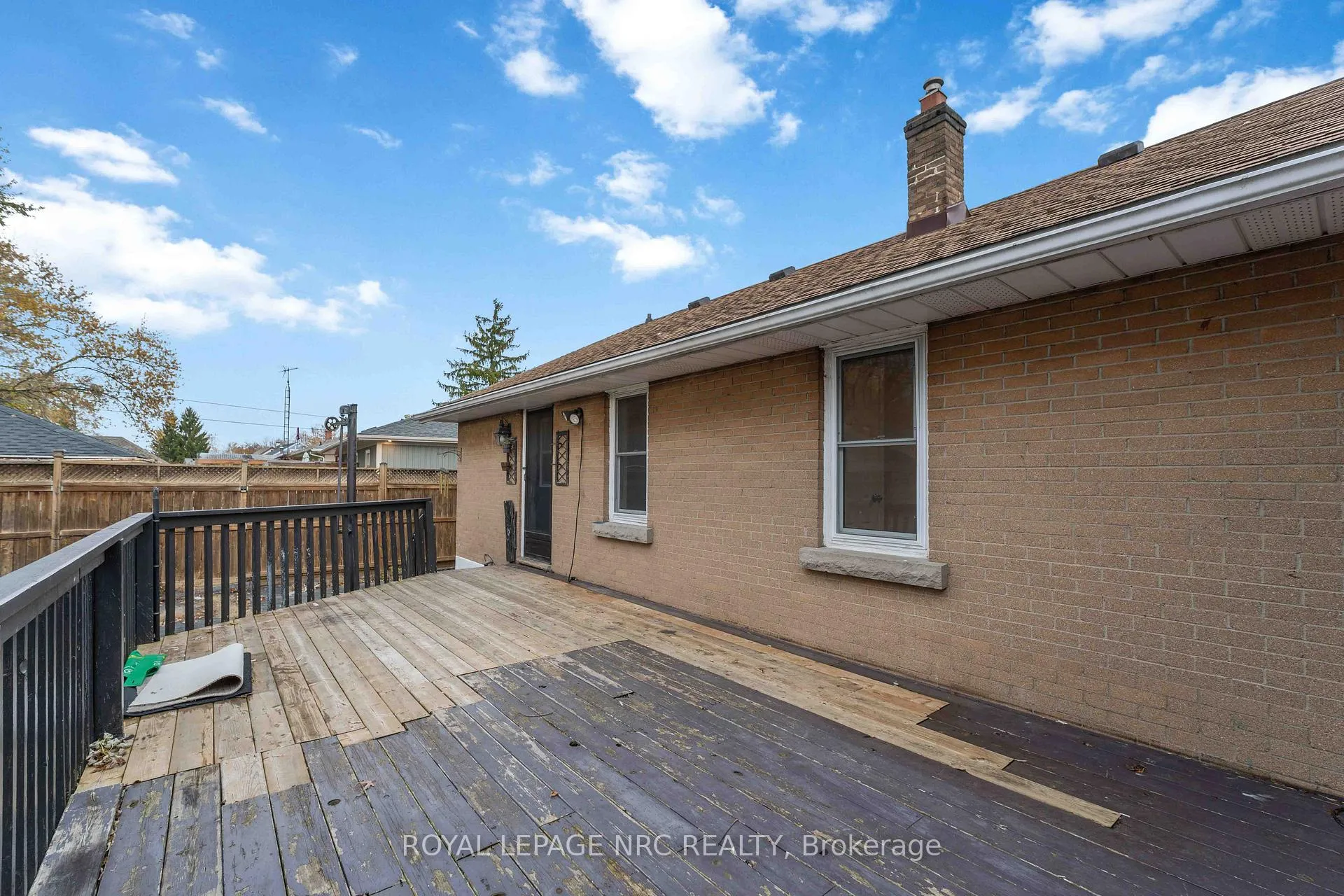 Photo 41 of 23 Verne Avenue, Welland, Broadway — HOMEH