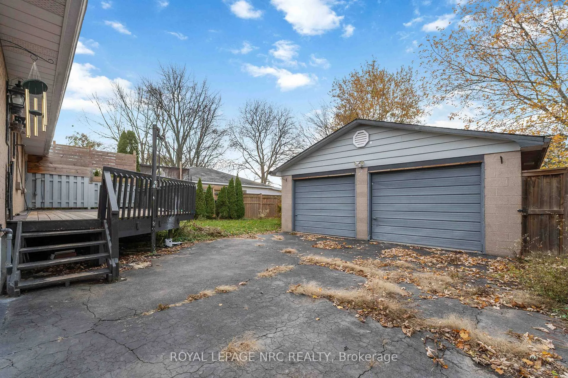 Photo 43 of 23 Verne Avenue, Welland, Broadway — HOMEH