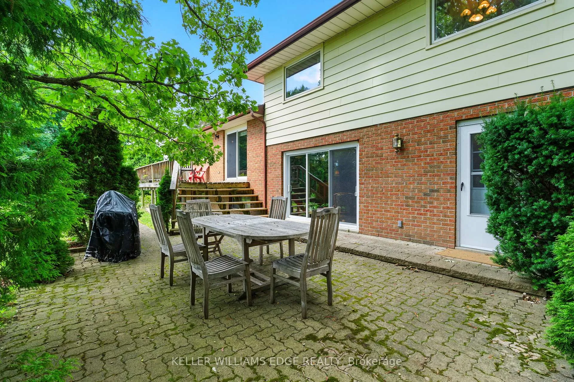 Photo 27 of 6101 Walkers Line, Burlington, Rural Burlington — HOMEH