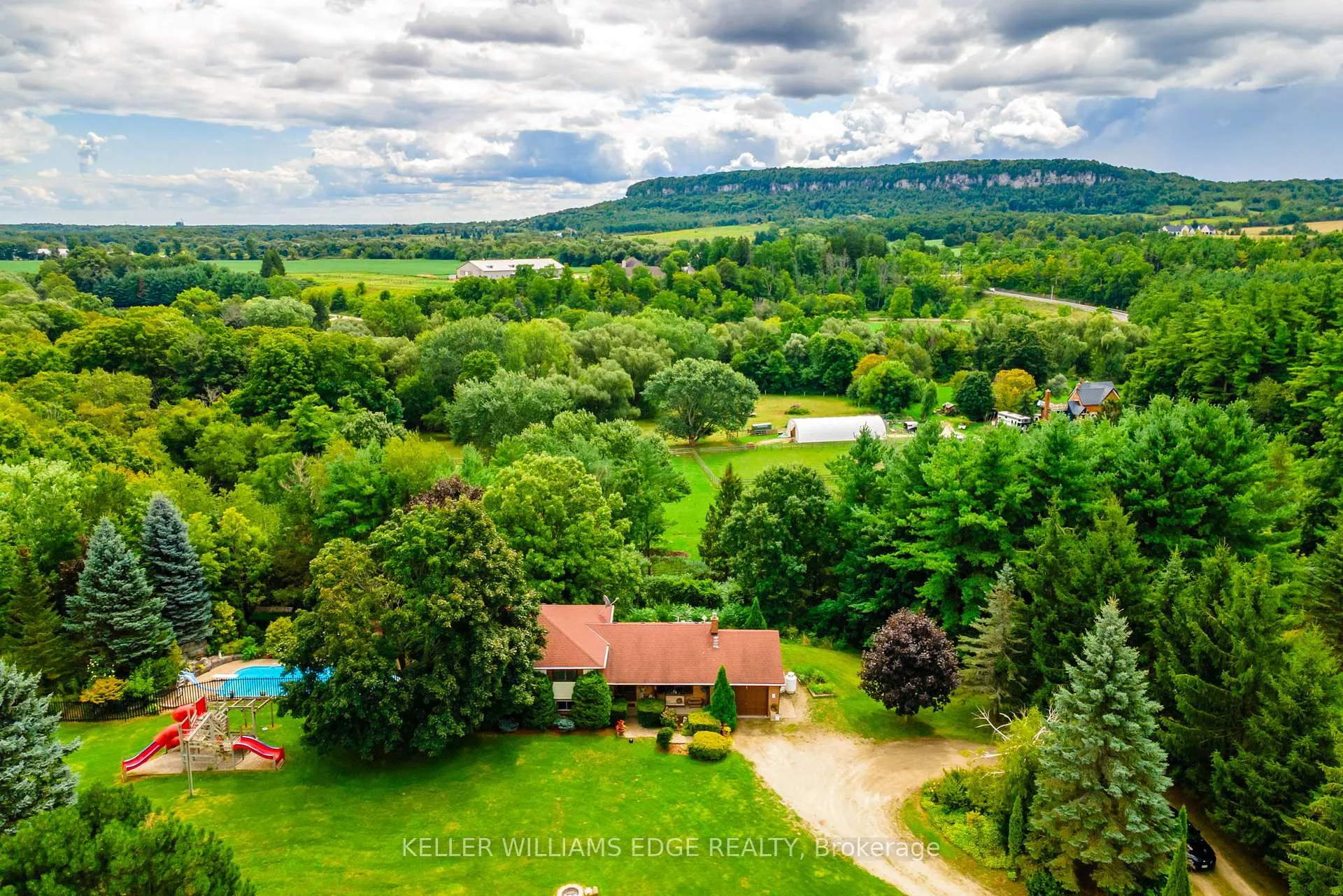 Photo 38 of 6101 Walkers Line, Burlington, Rural Burlington — HOMEH