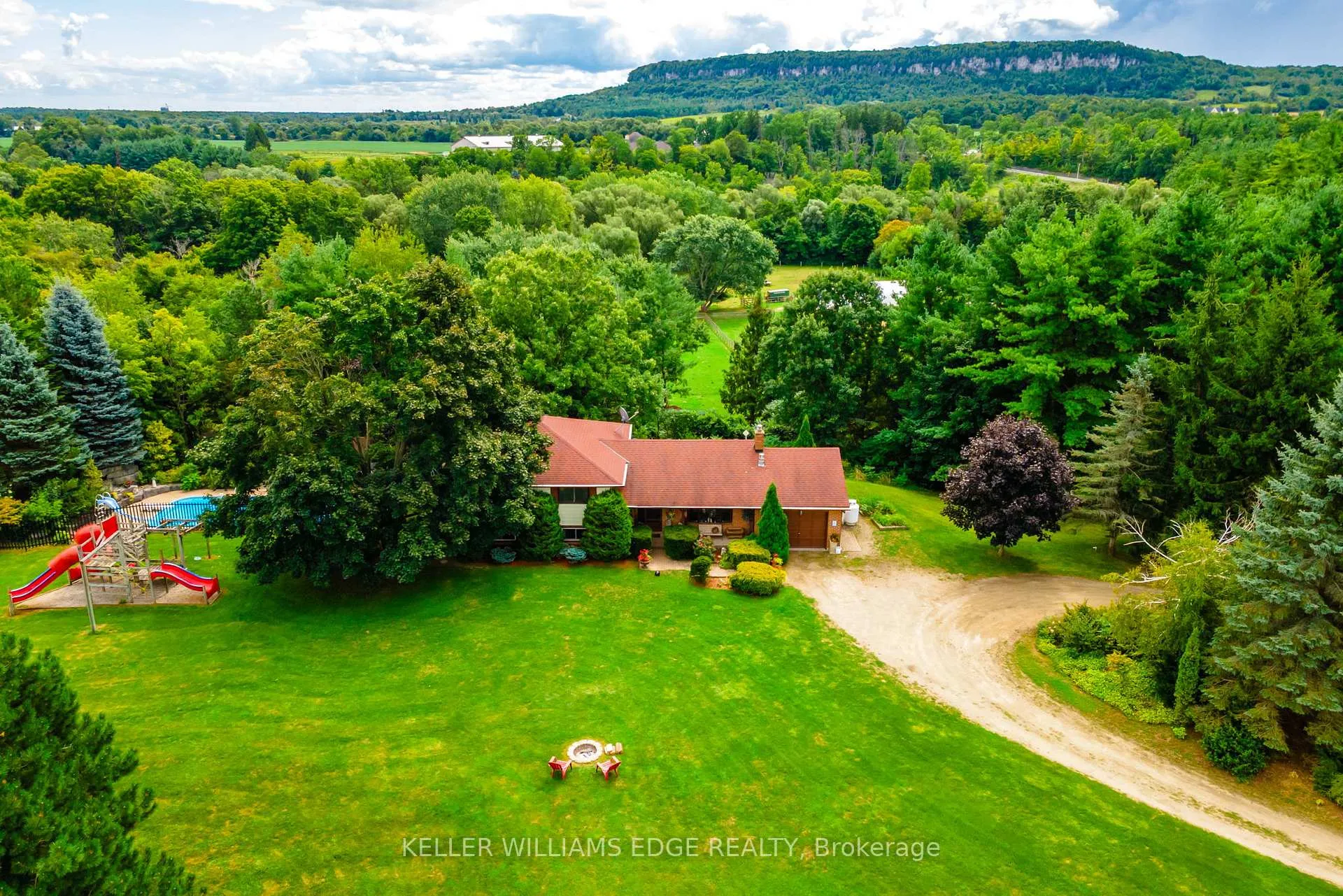 Photo 39 of 6101 Walkers Line, Burlington, Rural Burlington — HOMEH