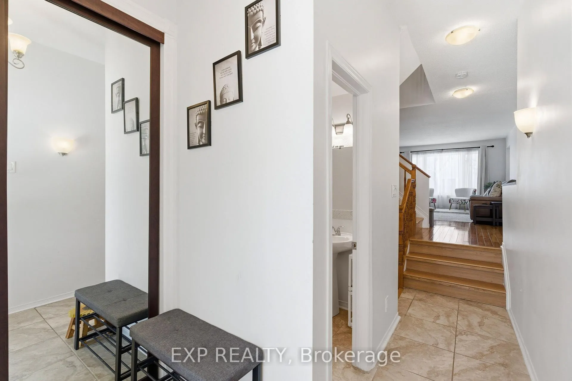 Photo 3 of 92 Stonebriar Drive, Ottawa, Centrepointe — HOMEH