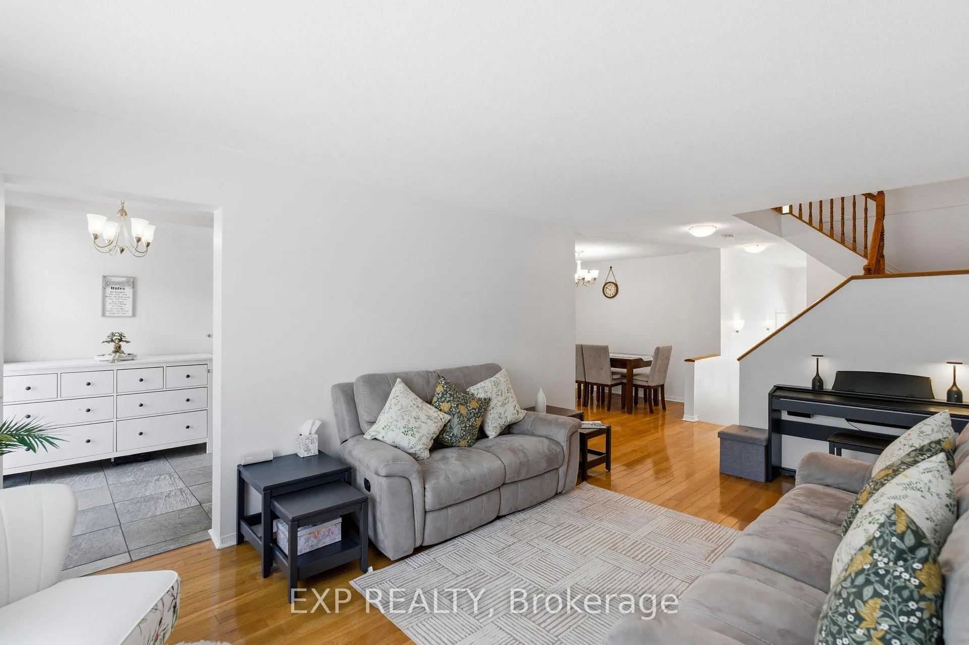 Photo 8 of 92 Stonebriar Drive, Ottawa, Centrepointe — HOMEH