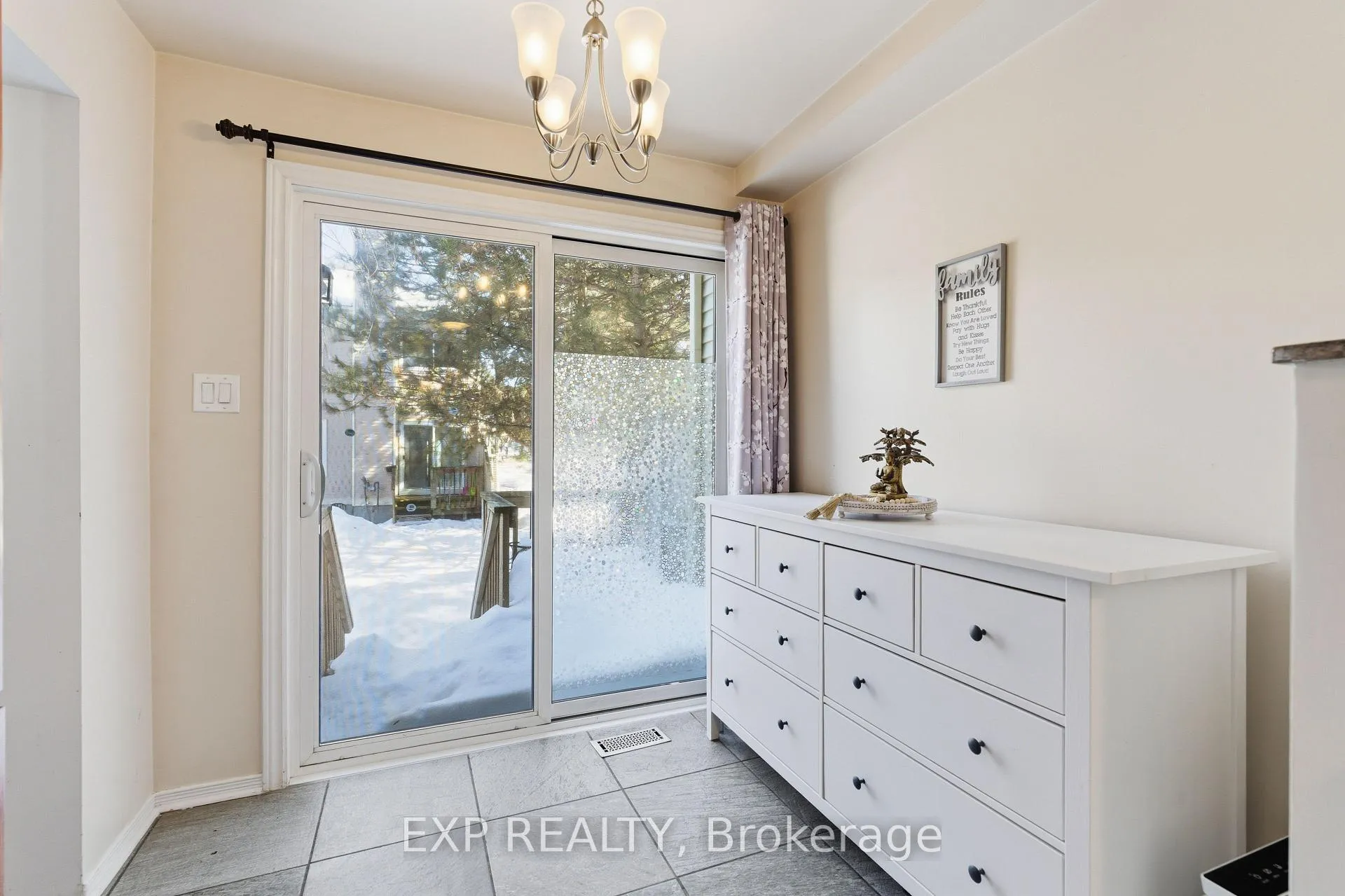 Photo 13 of 92 Stonebriar Drive, Ottawa, Centrepointe — HOMEH
