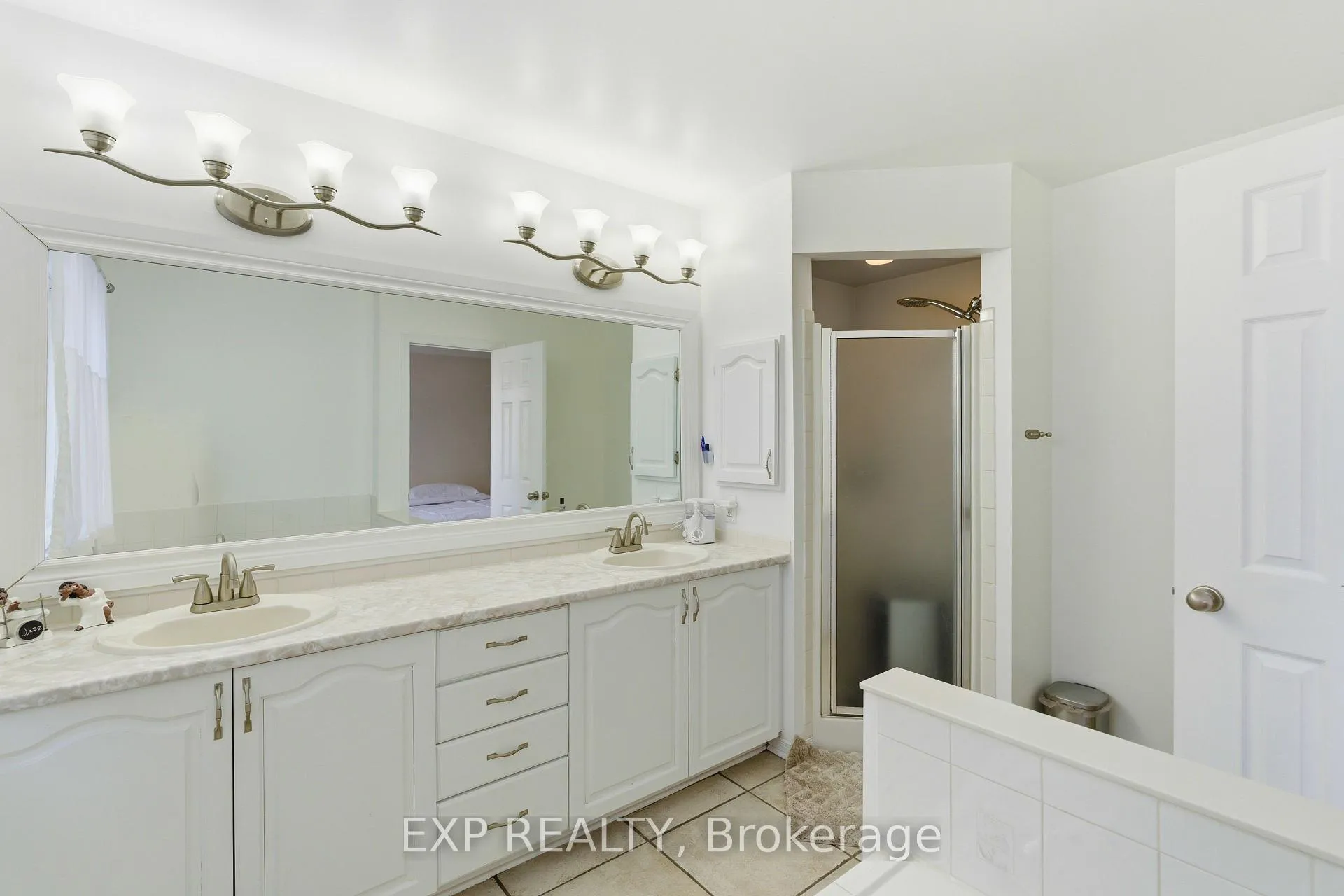 Photo 22 of 92 Stonebriar Drive, Ottawa, Centrepointe — HOMEH