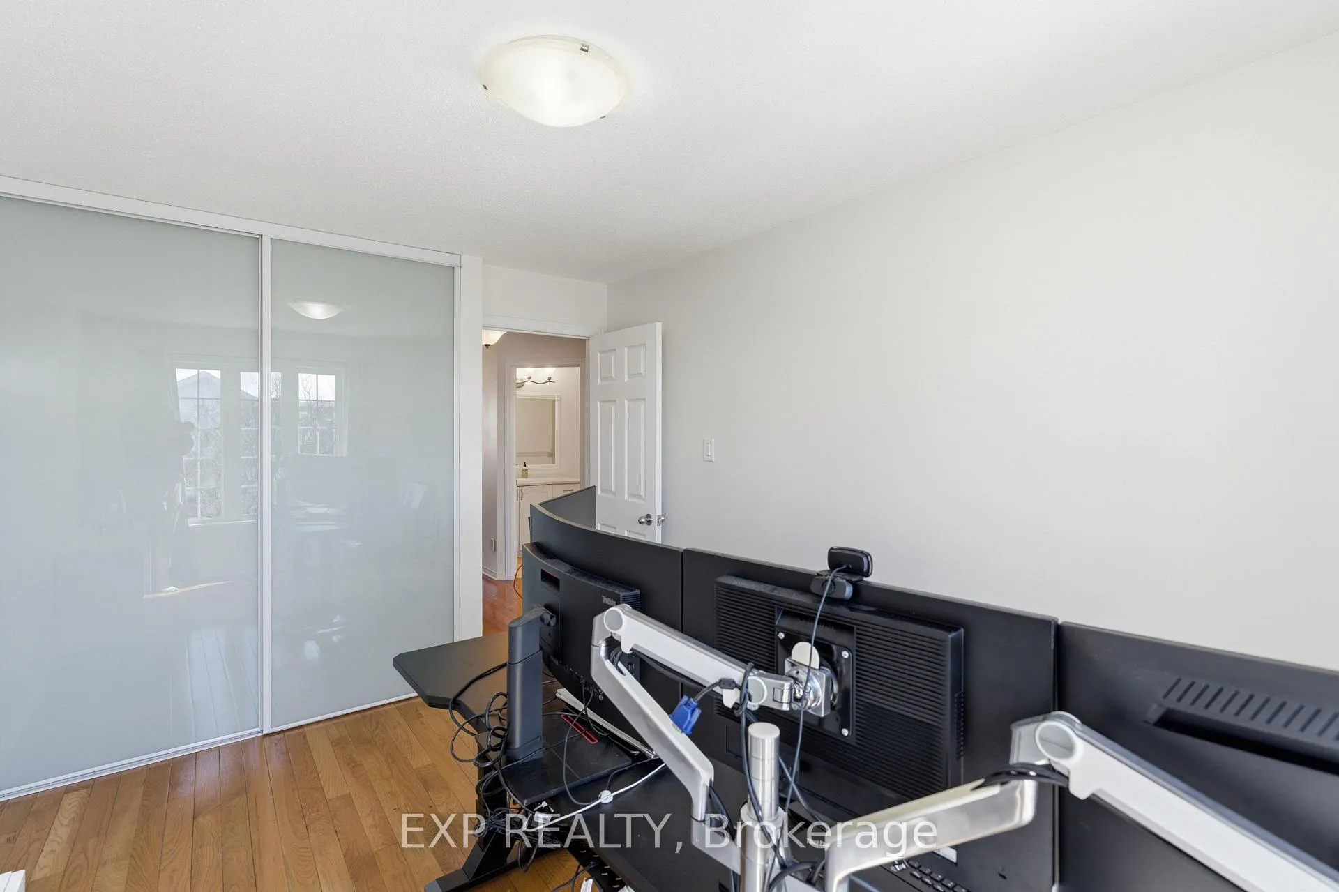 Photo 28 of 92 Stonebriar Drive, Ottawa, Centrepointe — HOMEH