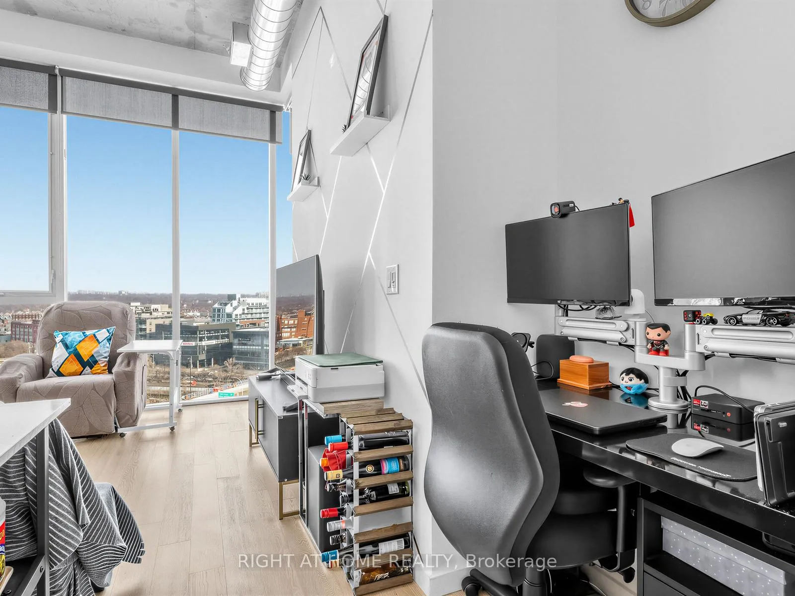 Photo 19 of Unit 1210, 170 Bayview Avenue, Toronto, Waterfront Communities — HOMEH