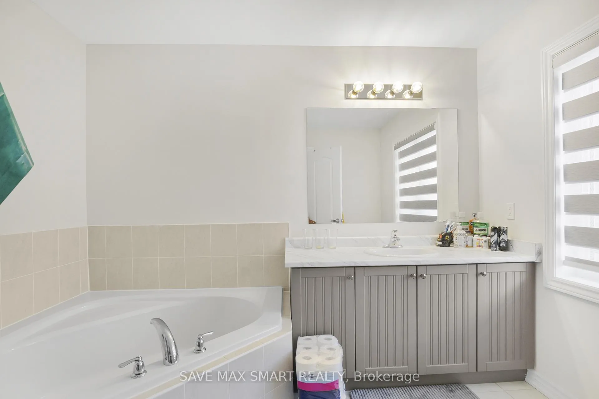 Photo 24 of 69 Baker Street, Thorold, Thorold Downtown — HOMEH