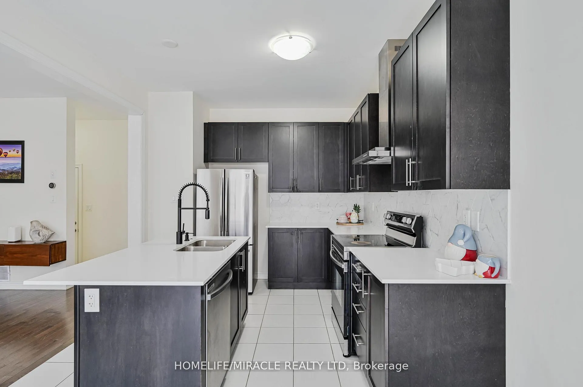 Photo 13 of 42 Truffle Court, Brampton, Northwest Brampton — HOMEH