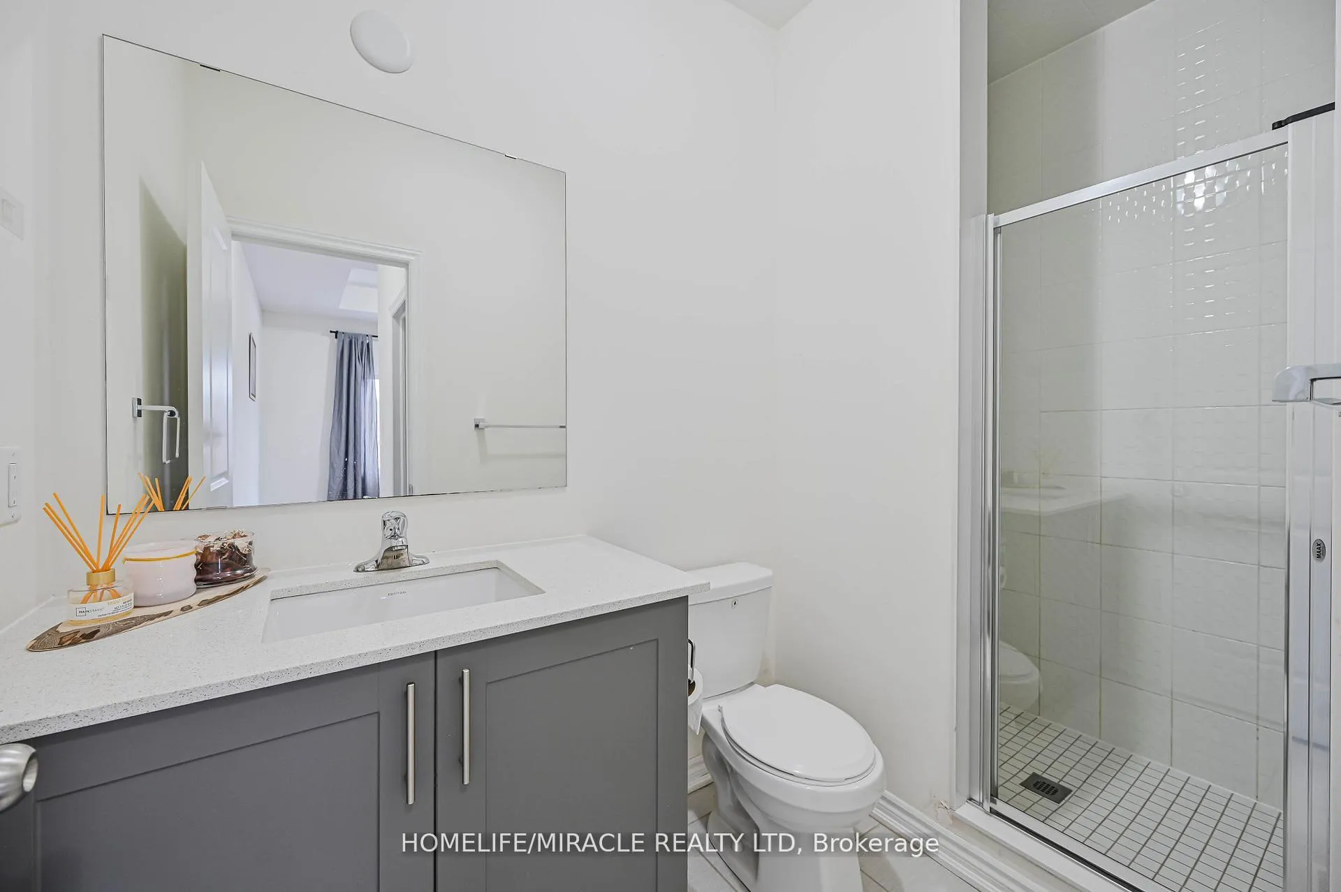 Photo 22 of 42 Truffle Court, Brampton, Northwest Brampton — HOMEH