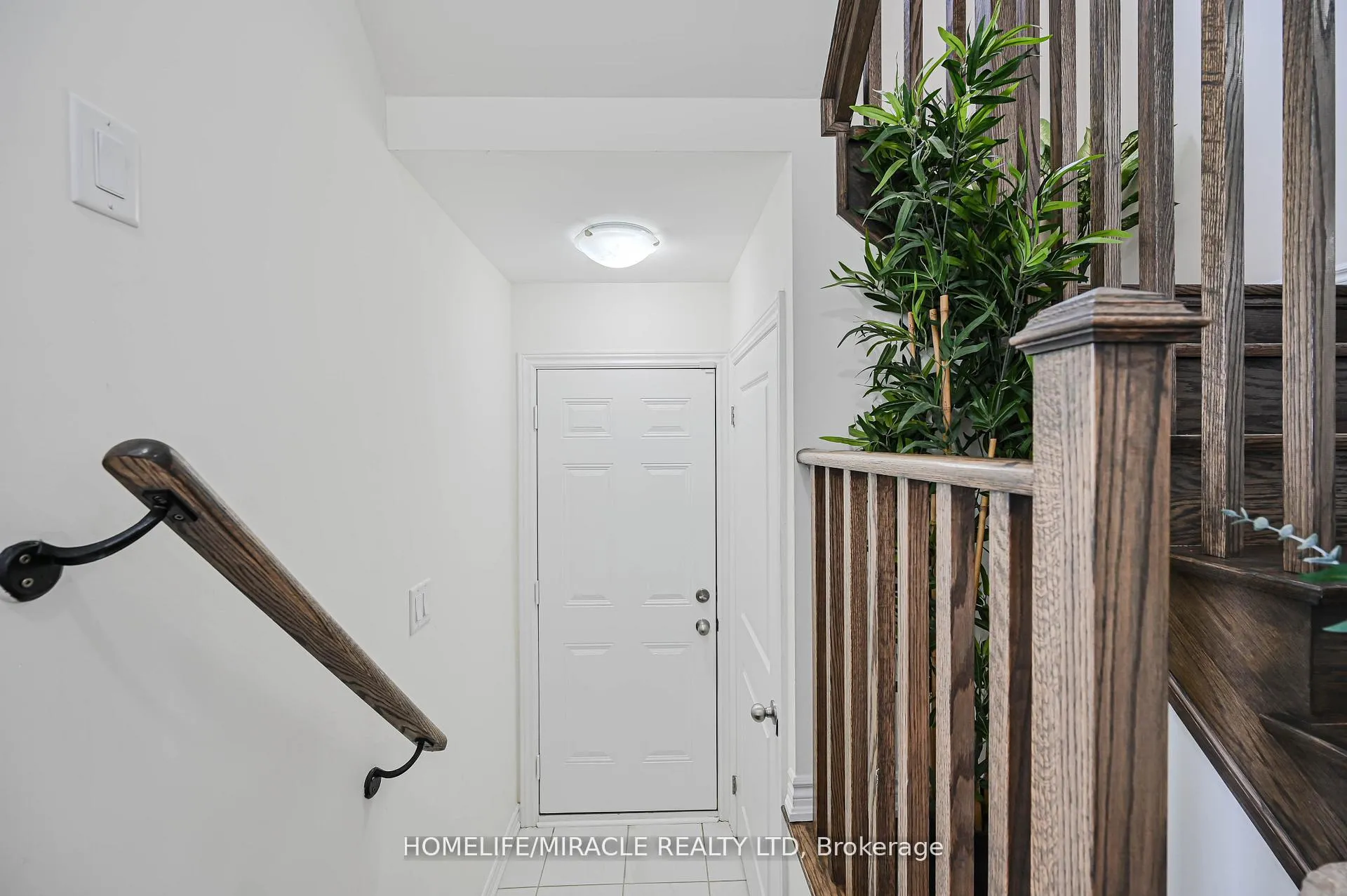 Photo 31 of 42 Truffle Court, Brampton, Northwest Brampton — HOMEH