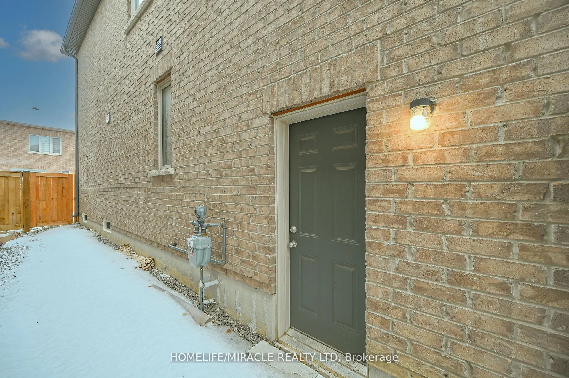 Photo 35 of 42 Truffle Court, Brampton, Northwest Brampton — HOMEH