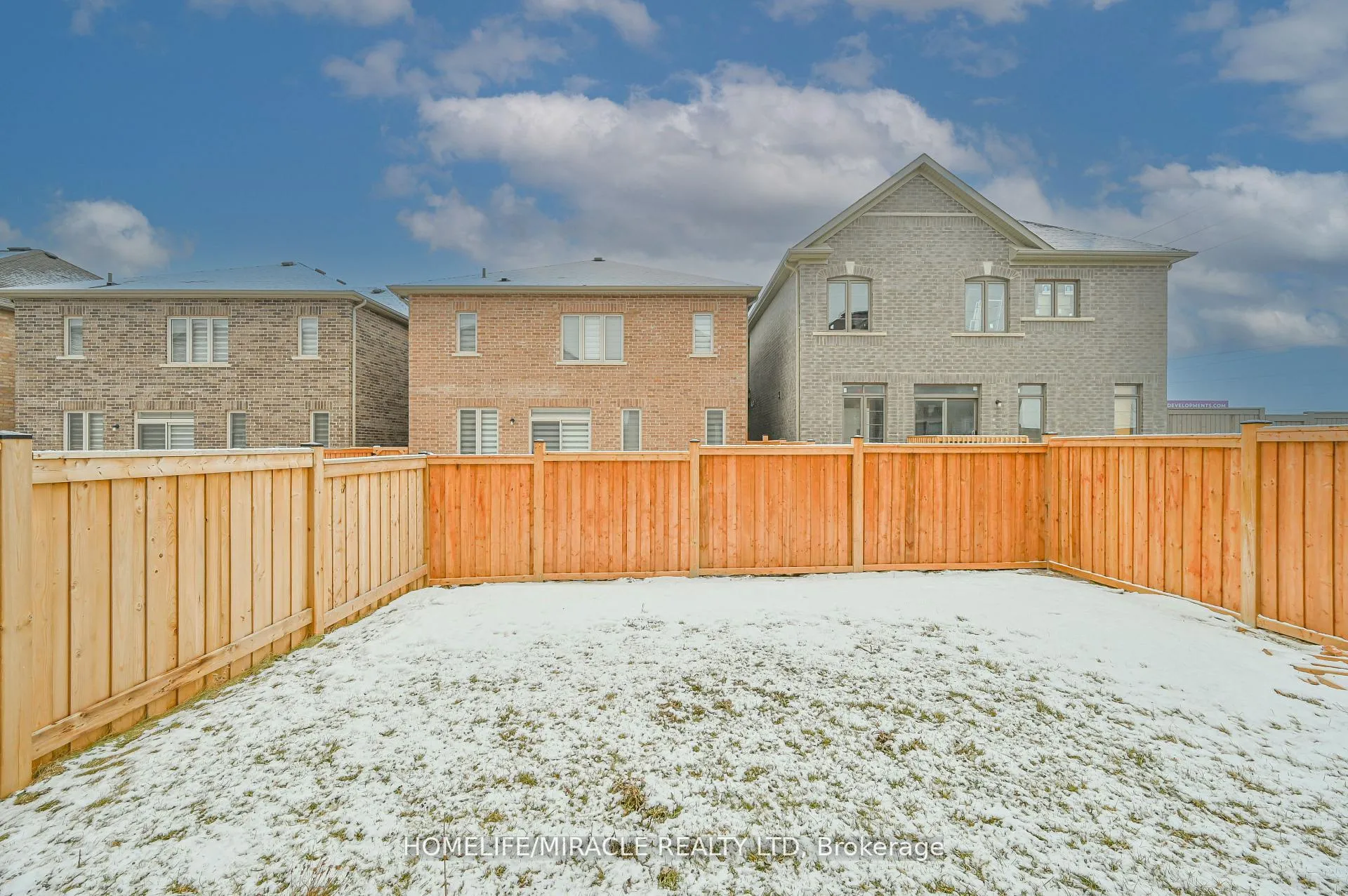 Photo 37 of 42 Truffle Court, Brampton, Northwest Brampton — HOMEH