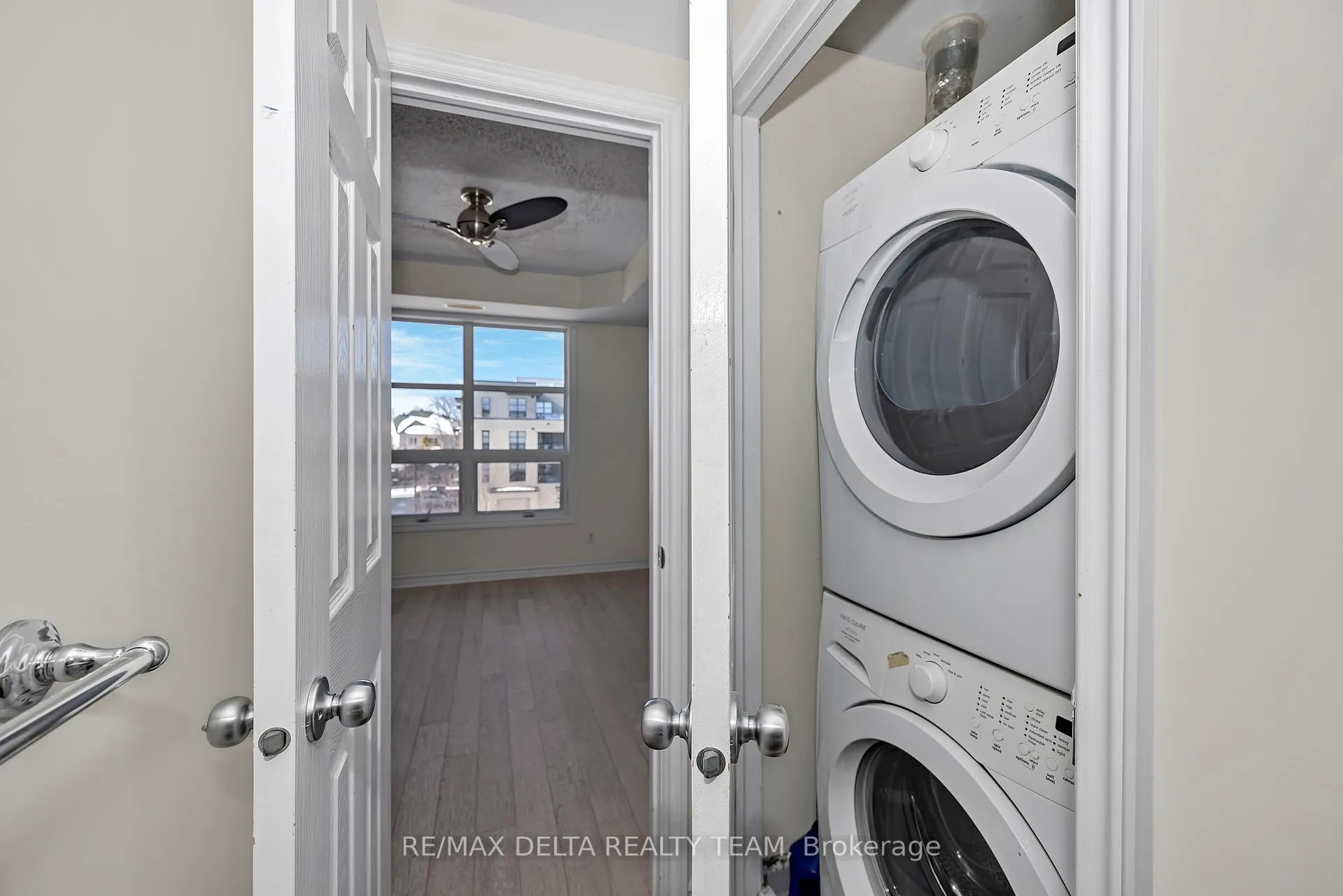 Photo 19 of Unit 303, 140 Montblanc Private, Ottawa, Convent Glen North — HOMEH