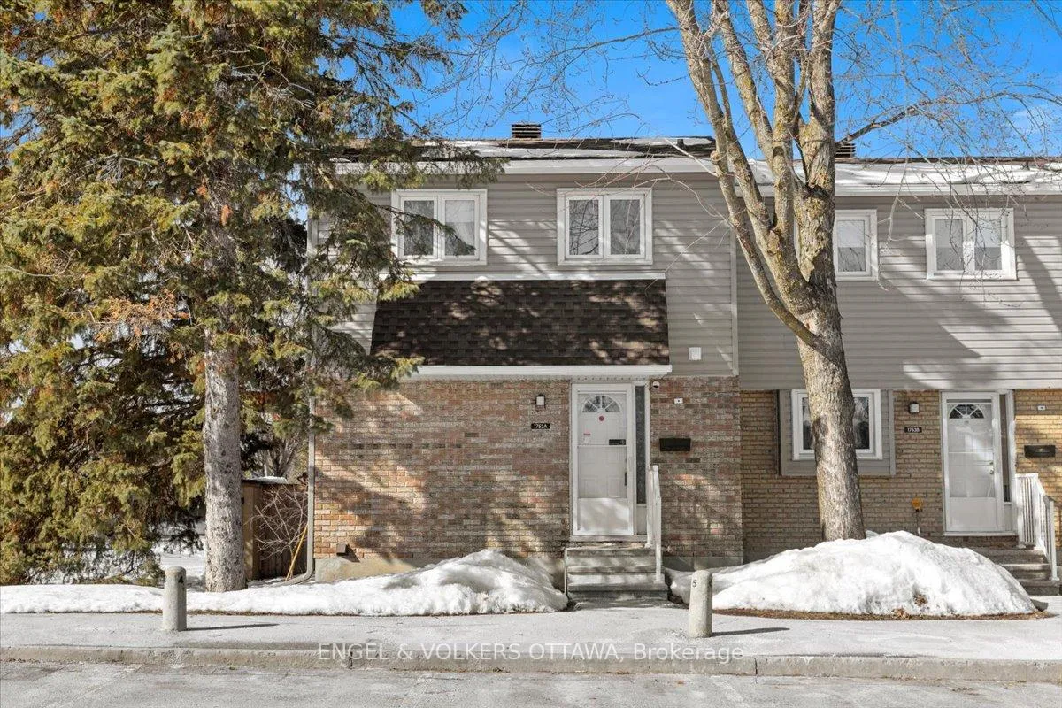 Photo 1 of Unit A, 1753 Lamoureux Drive, Ottawa, Queenswood Heights South — HOMEH