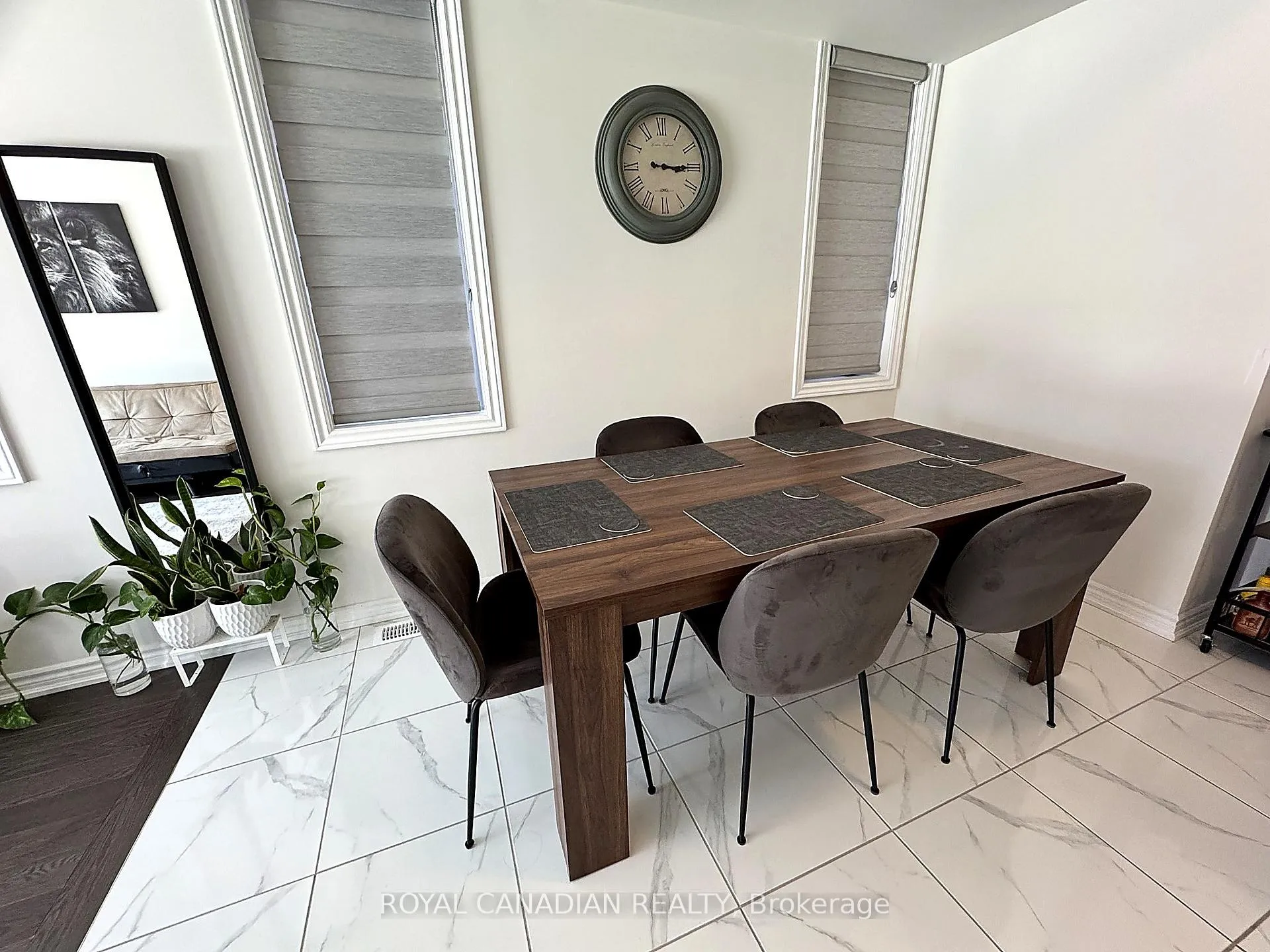Photo 9 of Unit Main, 9 Bannister Road, Barrie, Rural Barrie Southeast — HOMEH