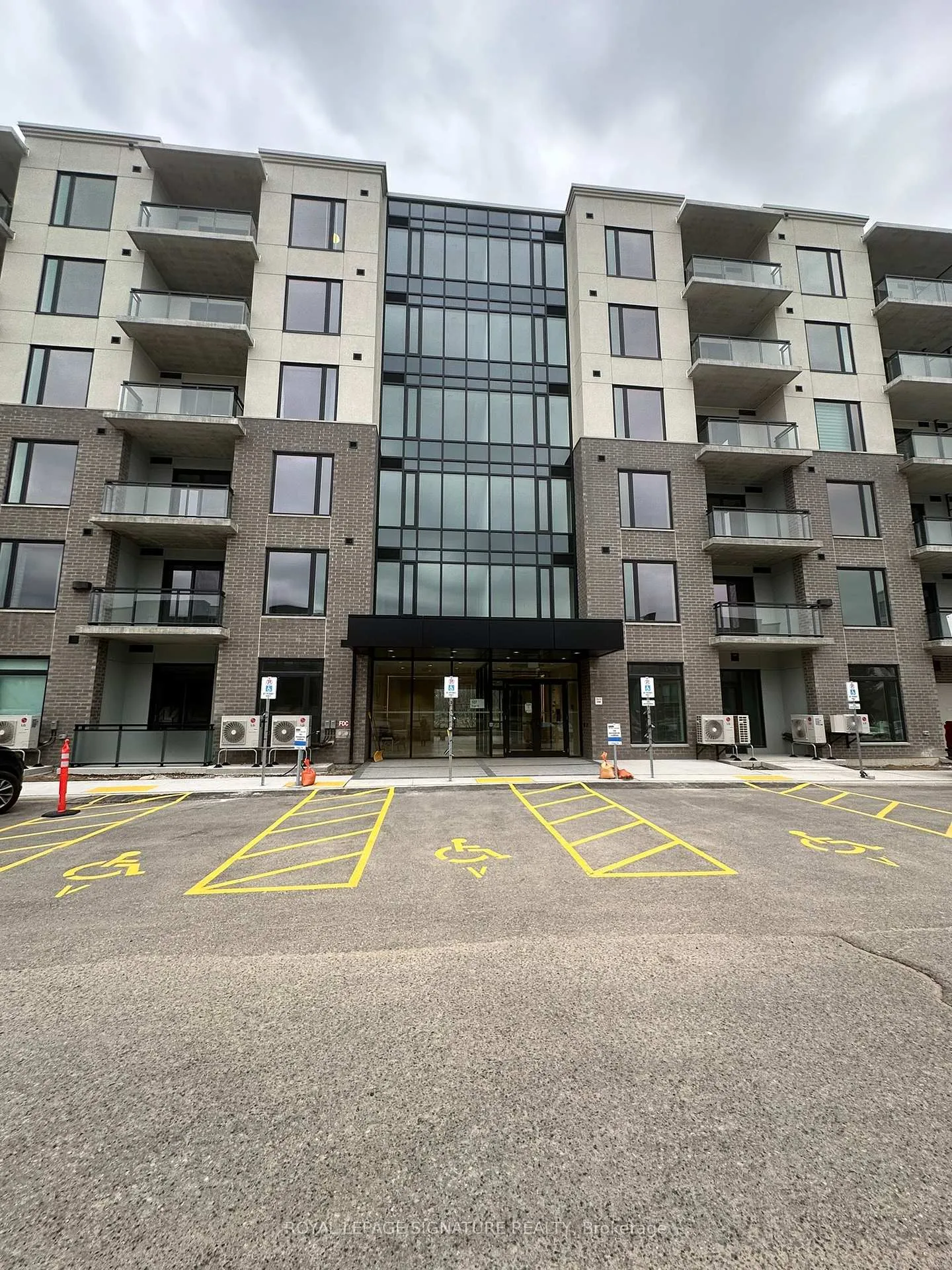 Photo 1 of Unit 511, 107 Roger Street, Waterloo, Uptown Waterloo/North Ward — HOMEH