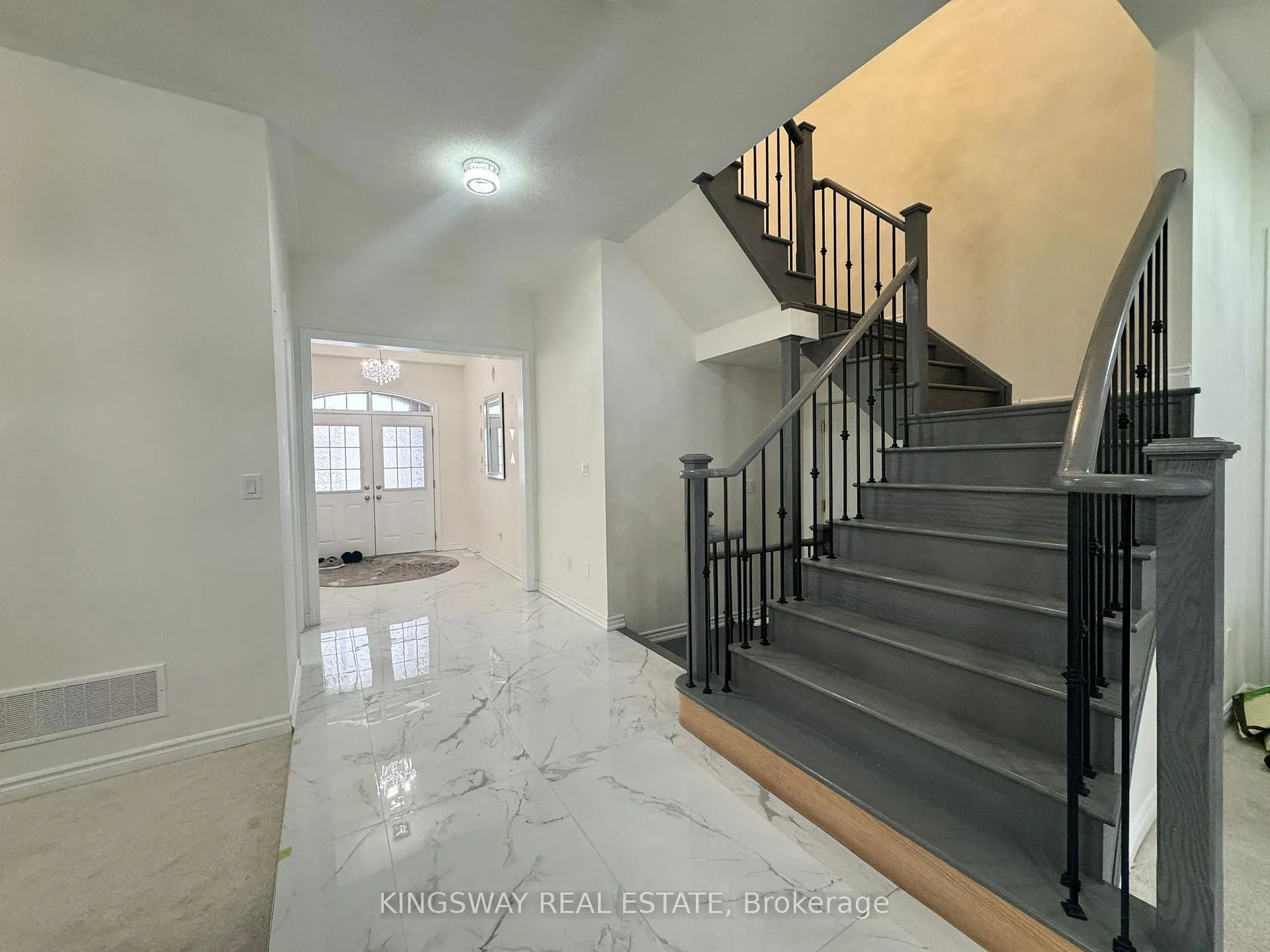 Photo 12 of 45 Sanford Circle, Springwater, Centre Vespra — HOMEH