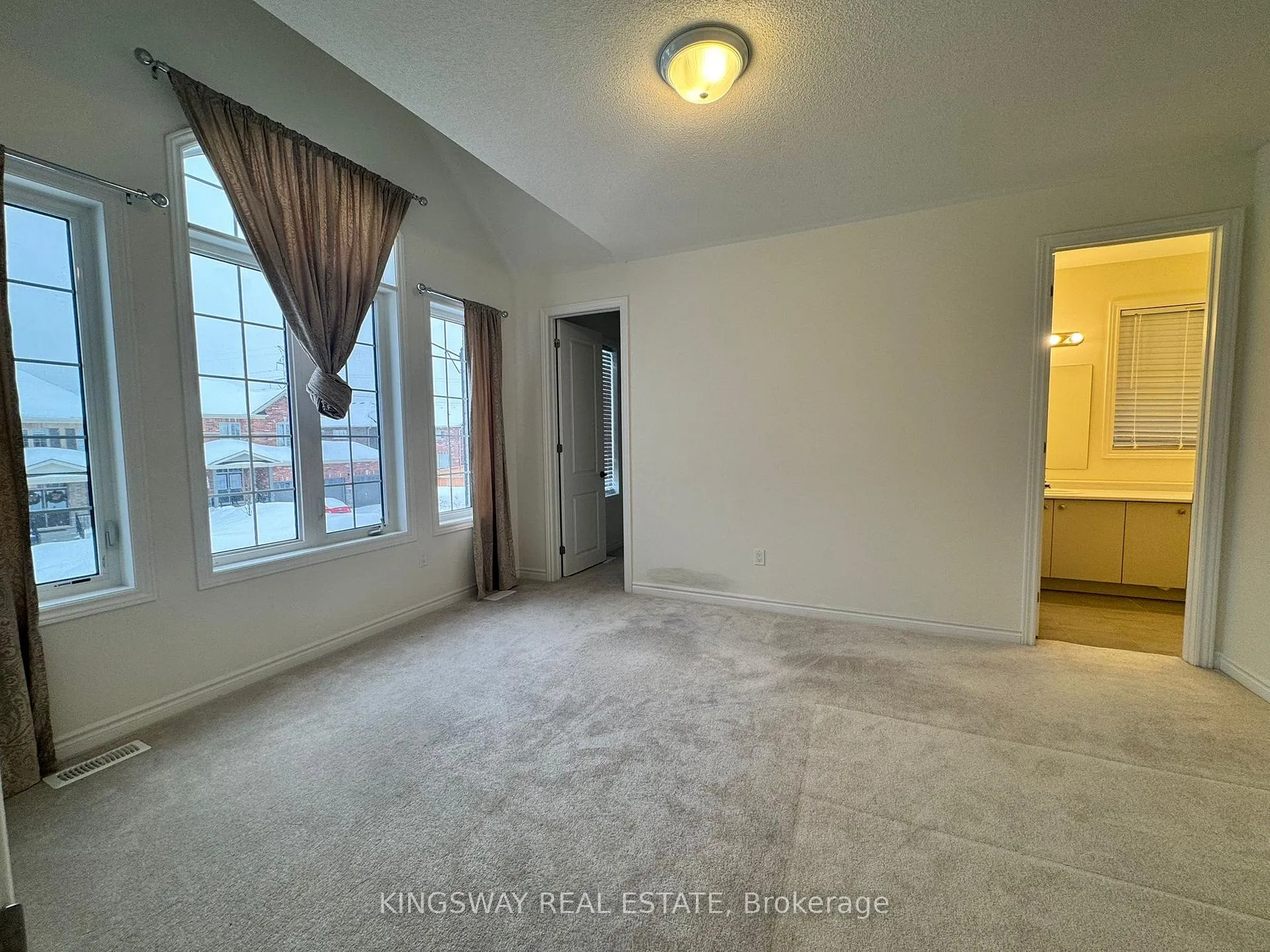 Photo 23 of 45 Sanford Circle, Springwater, Centre Vespra — HOMEH