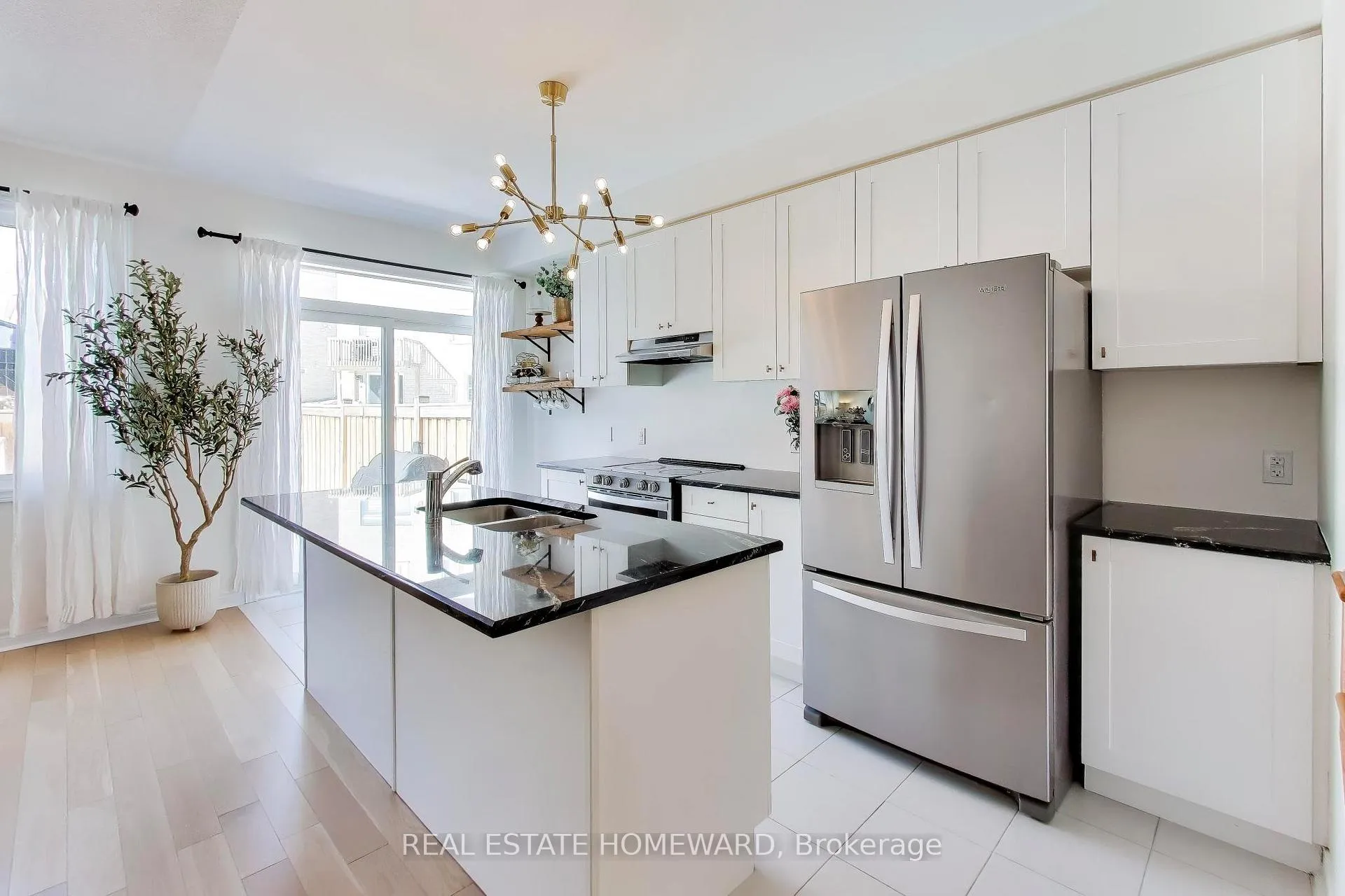 Photo 8 of 2608 Cerise Manor, Pickering, Rural Pickering — HOMEH