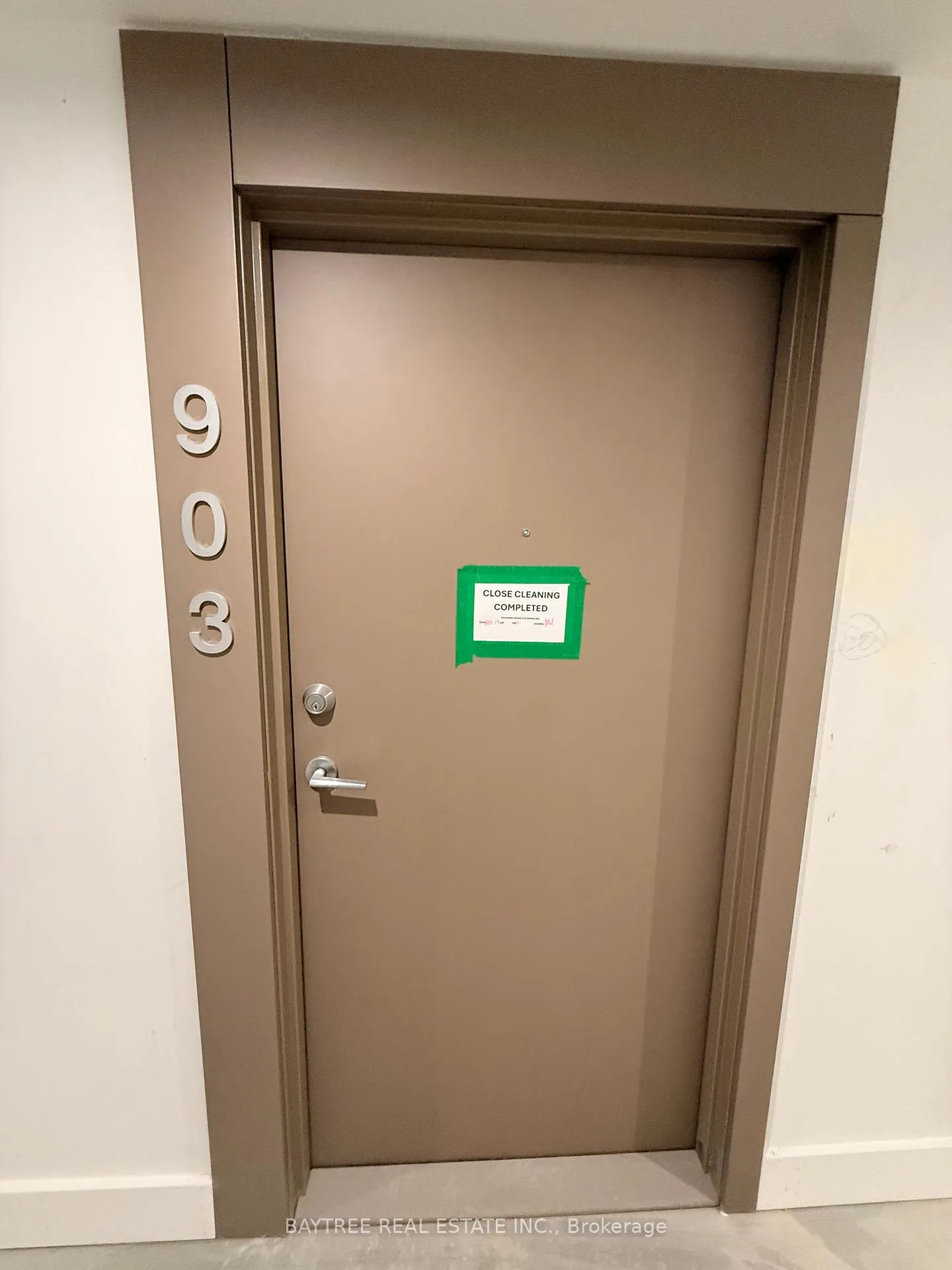 Photo 17 of Unit 903, 1010 Sandy Beach Road, Pickering, Bay Ridges — HOMEH