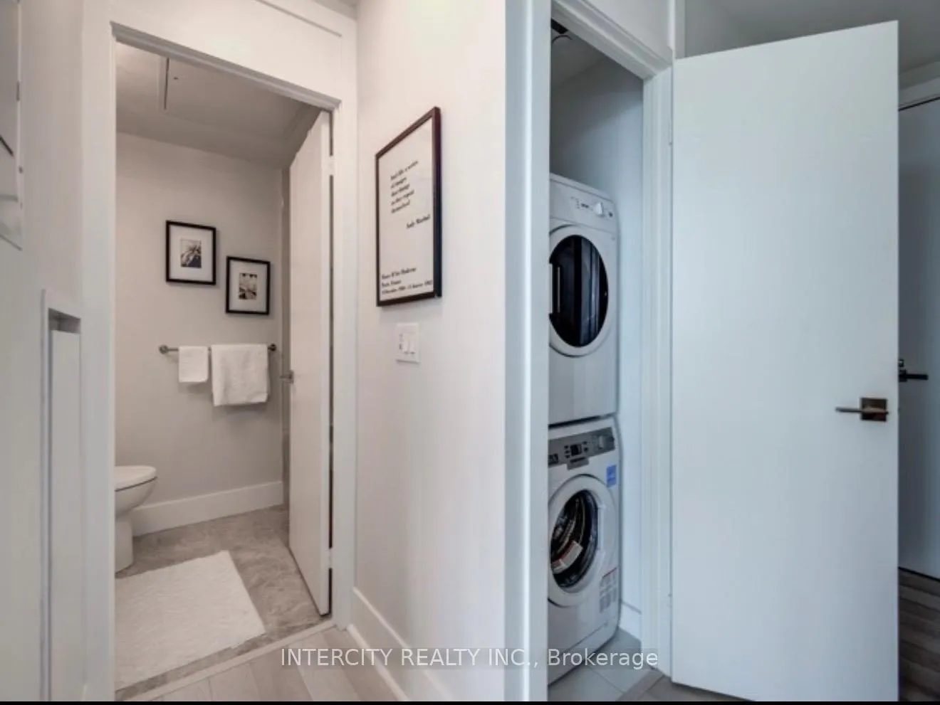 Photo 13 of Unit 1802, 32 Davenport Road, Toronto, The Annex — HOMEH