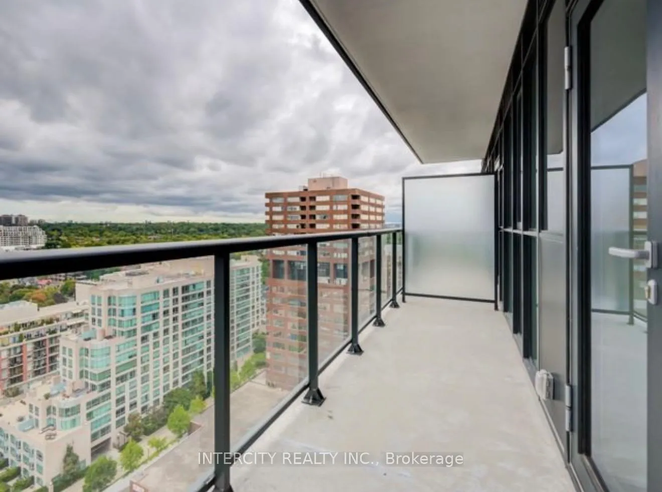 Photo 14 of Unit 1802, 32 Davenport Road, Toronto, The Annex — HOMEH