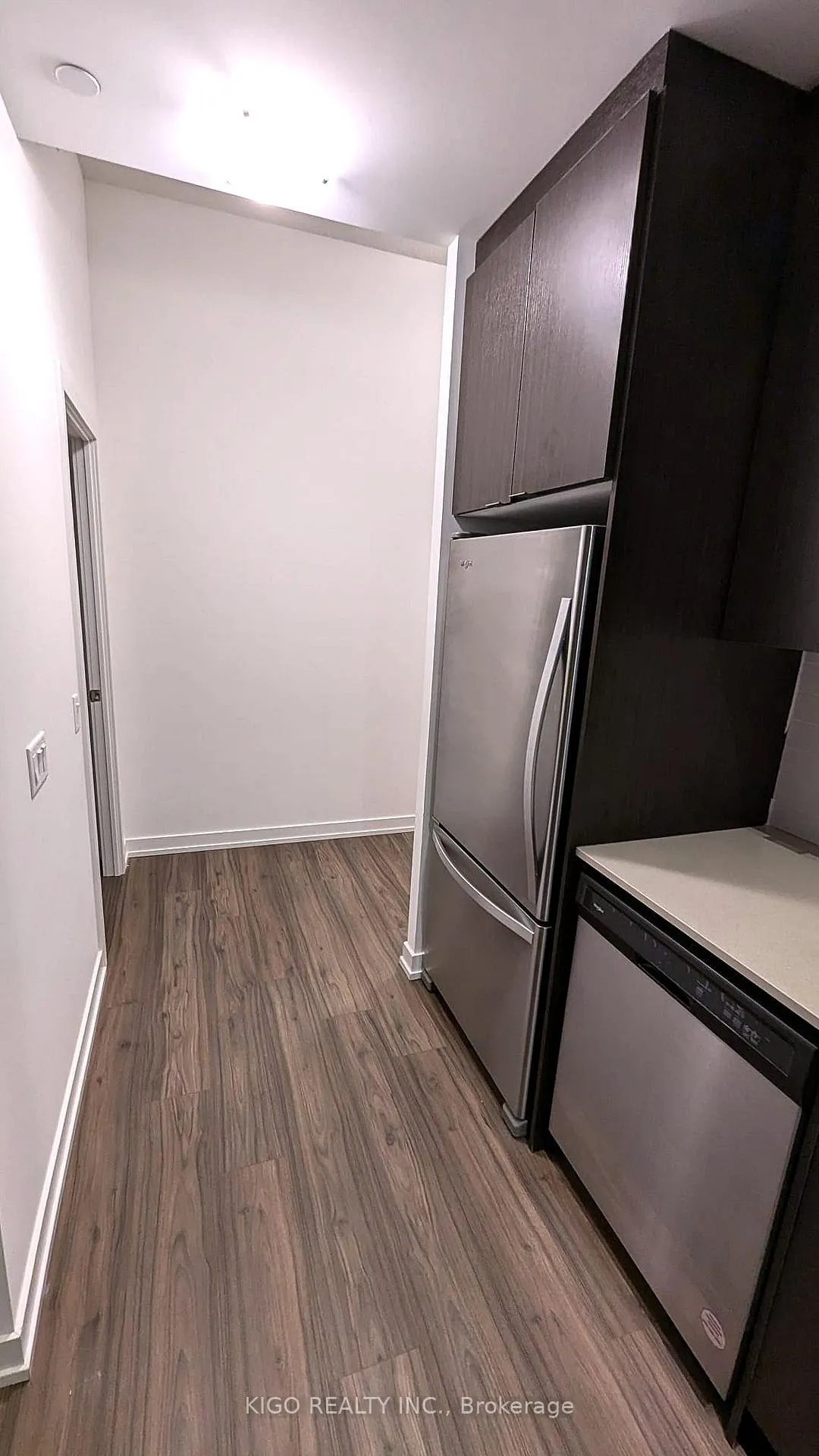 Photo 7 of Unit 413, 55 Duke Street W, Kitchener, City Commercial Core — HOMEH