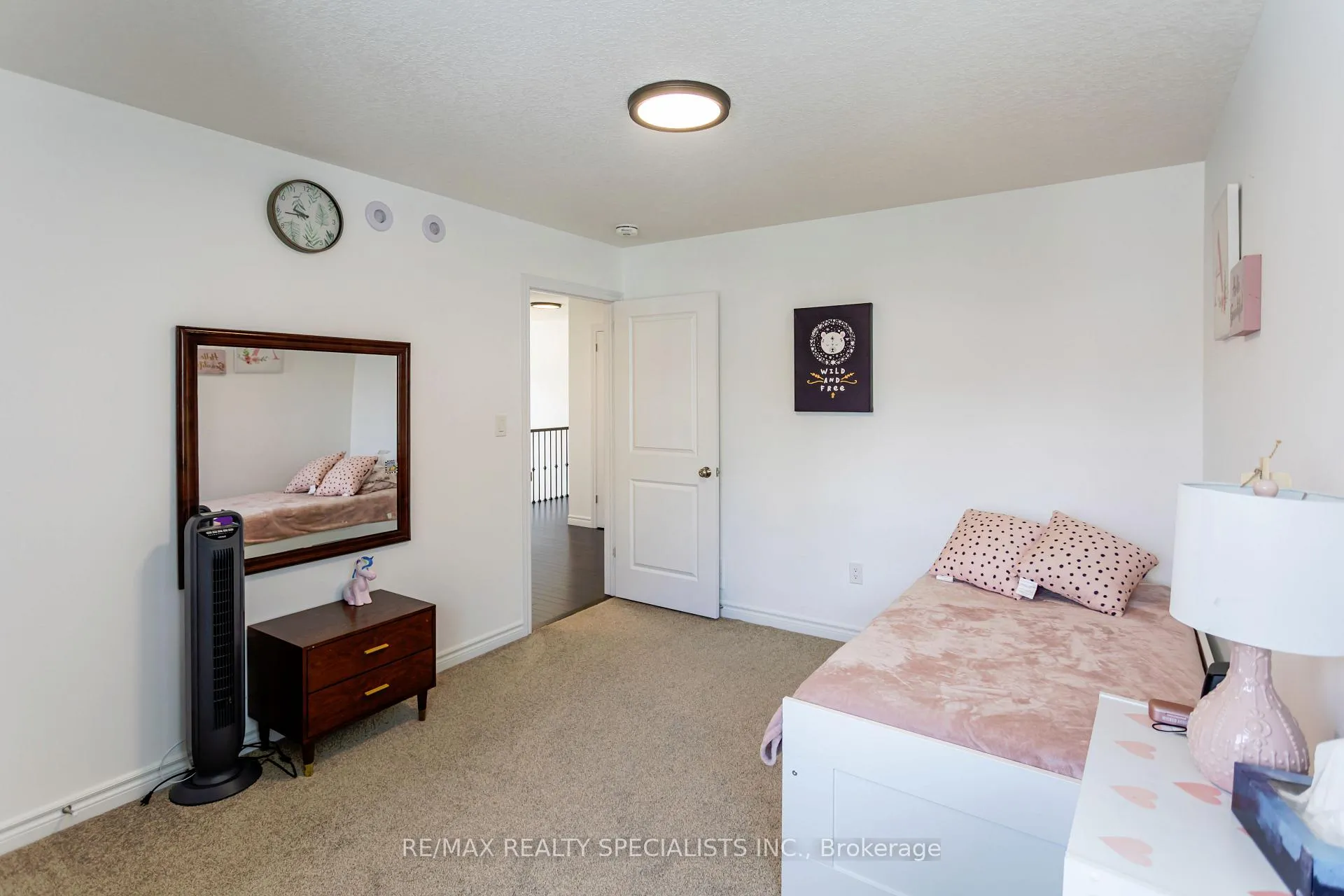 Photo 29 of 123 Lovett Lane, Guelph, Kortright West — HOMEH