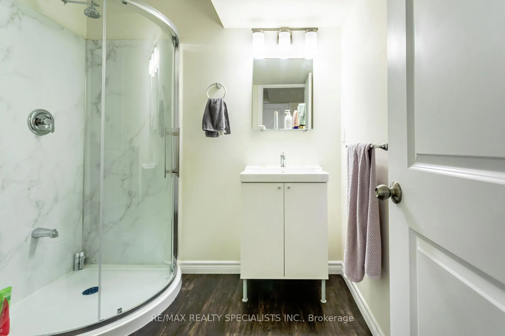 Photo 35 of 123 Lovett Lane, Guelph, Kortright West — HOMEH