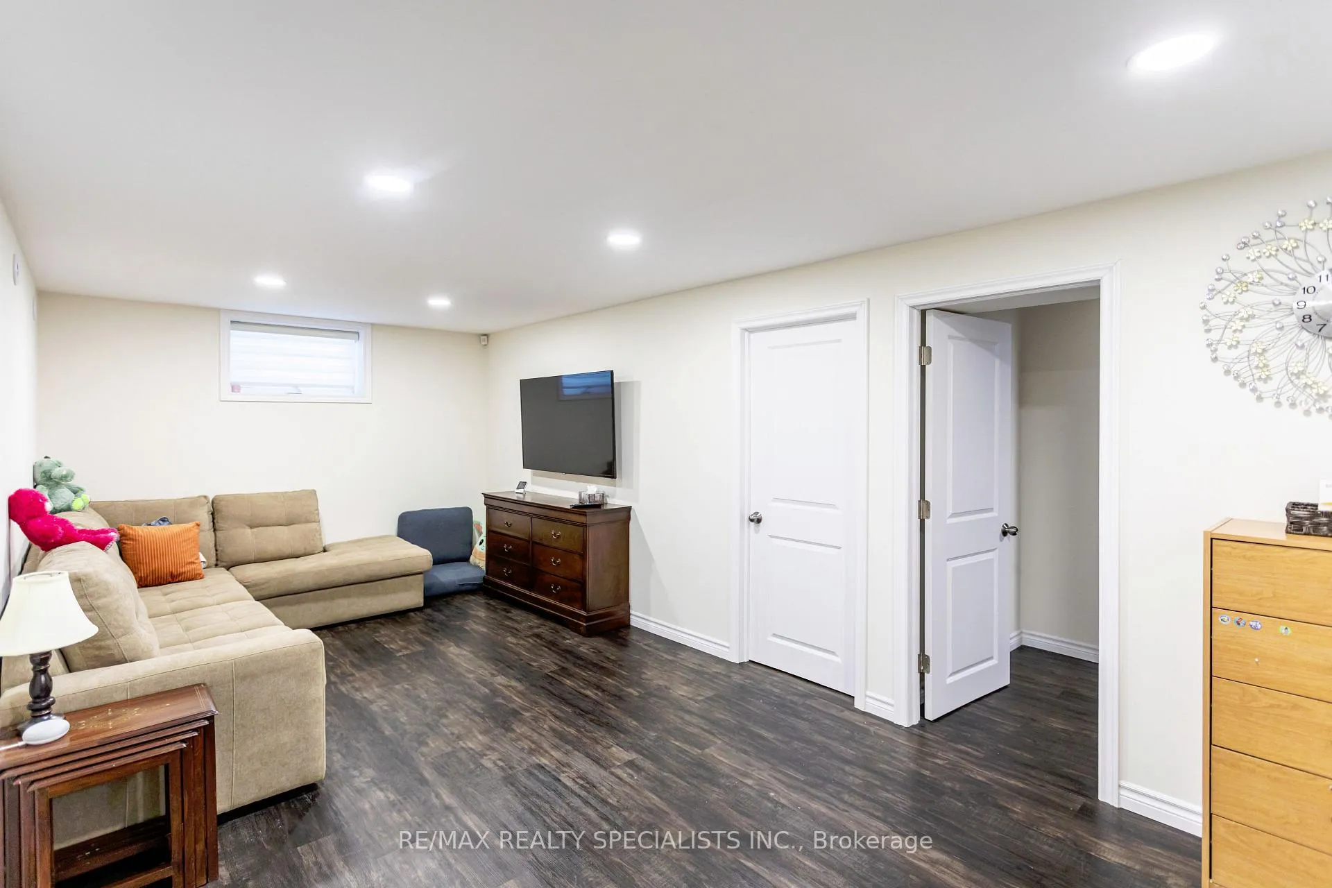 Photo 36 of 123 Lovett Lane, Guelph, Kortright West — HOMEH