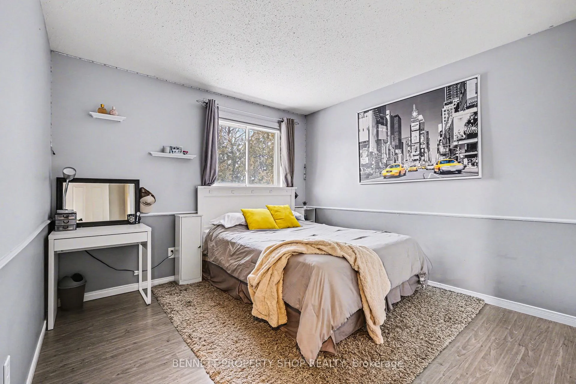 Photo 15 of 4 Bartley Crescent, Ottawa, Barrhaven - On the Green — HOMEH