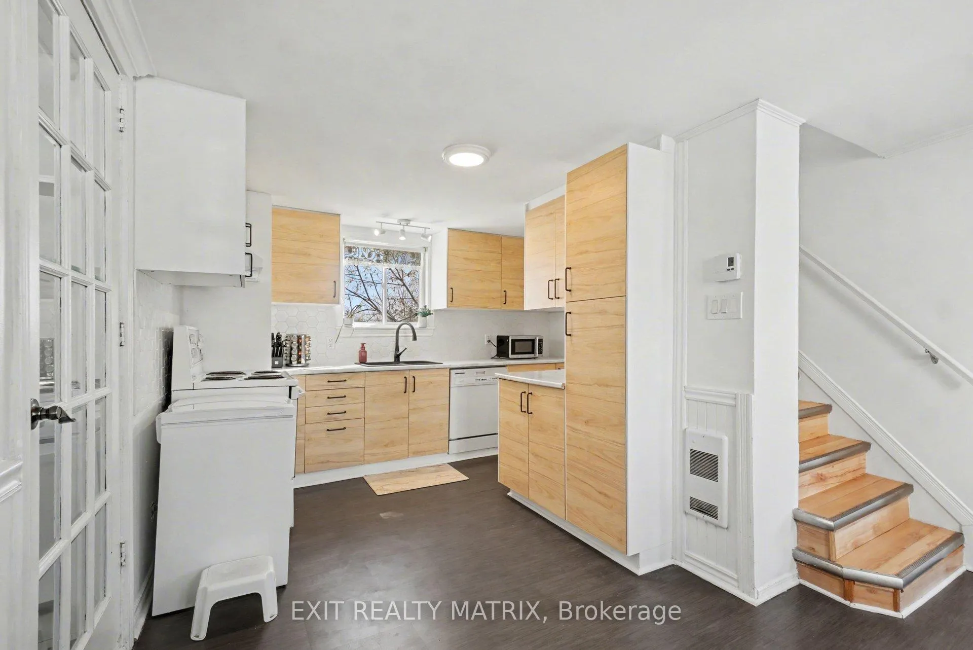 Photo 17 of 23 Charles Street, North Stormont, North Stormont (Finch) Twp — HOMEH