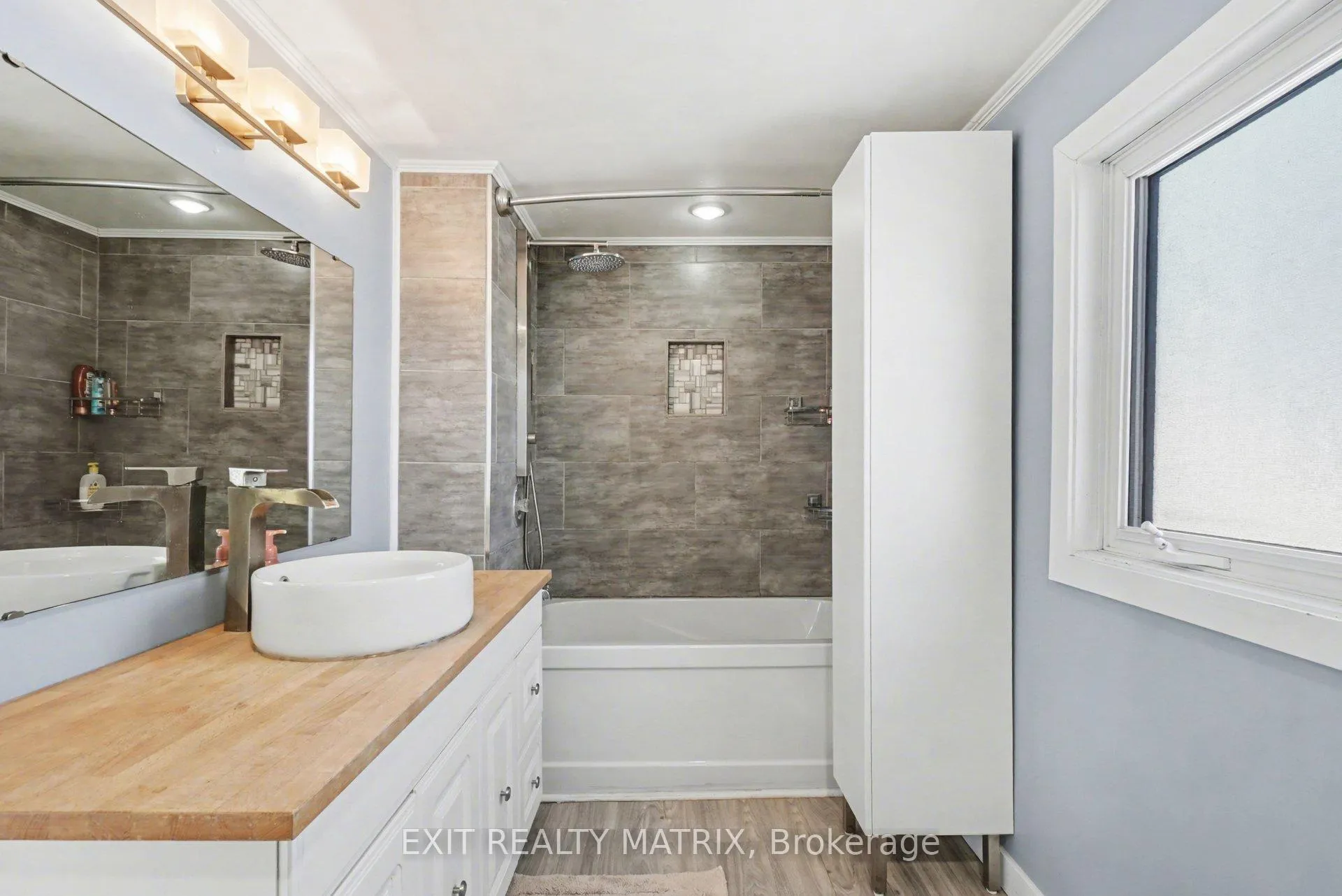 Photo 27 of 23 Charles Street, North Stormont, North Stormont (Finch) Twp — HOMEH
