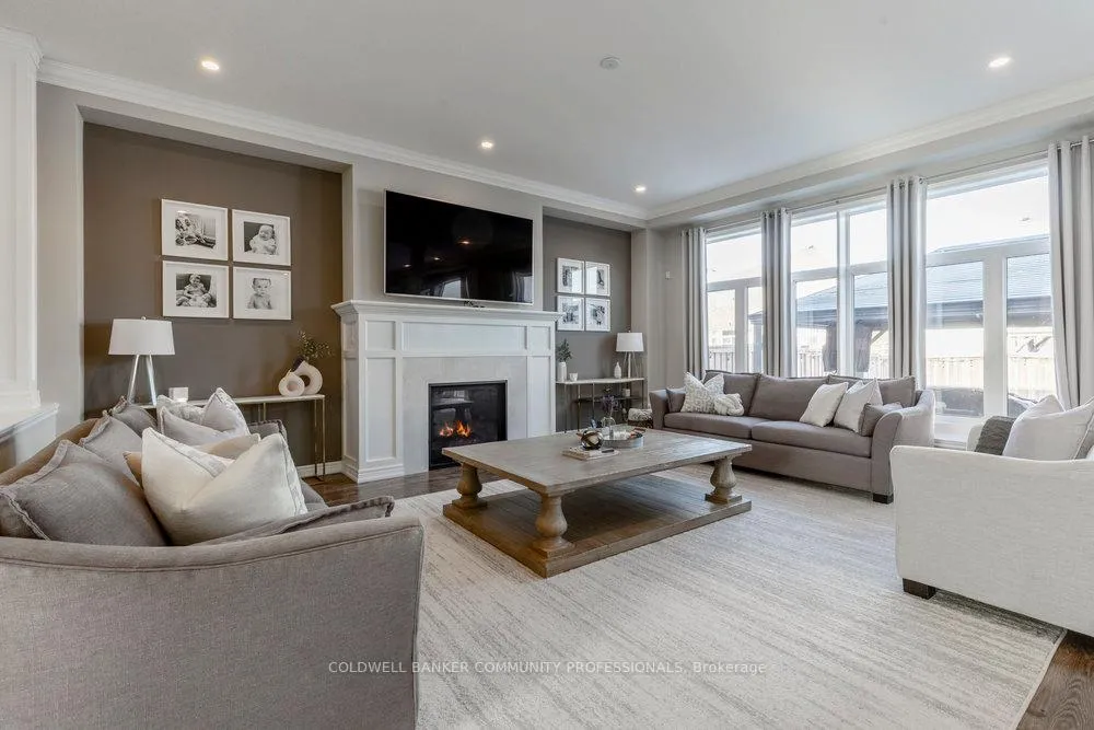 Photo 5 of 51 Weaver Drive, Hamilton, Meadowlands — HOMEH