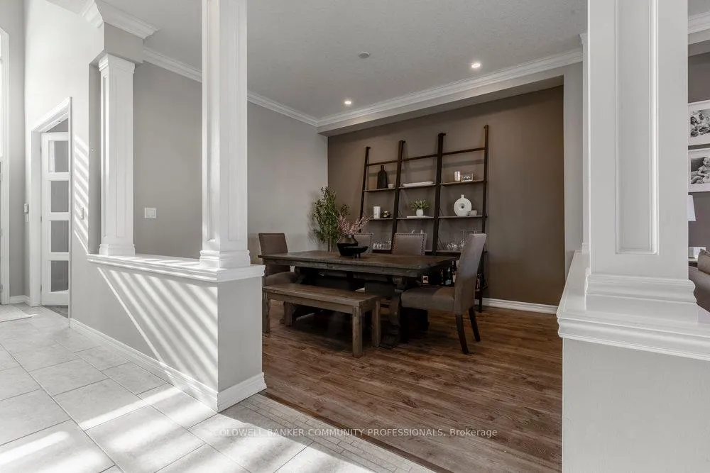 Photo 18 of 51 Weaver Drive, Hamilton, Meadowlands — HOMEH