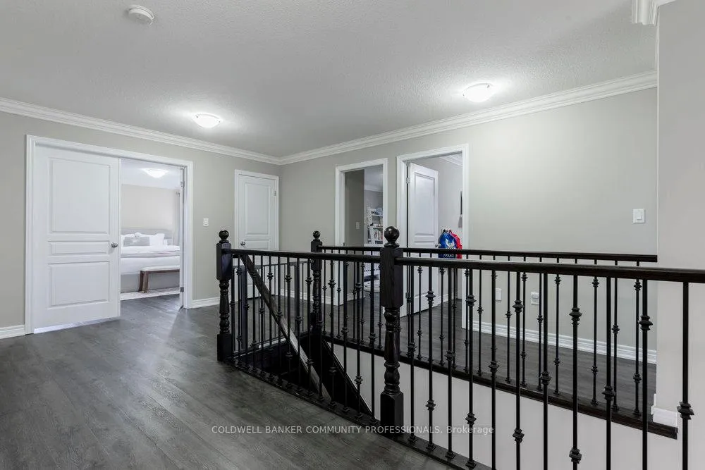 Photo 21 of 51 Weaver Drive, Hamilton, Meadowlands — HOMEH