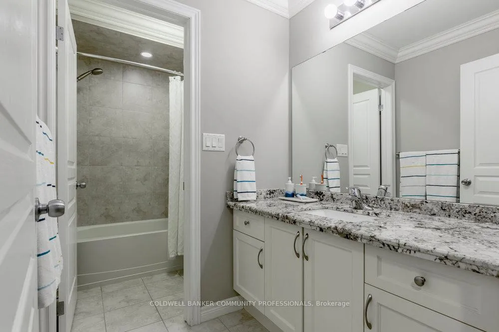 Photo 33 of 51 Weaver Drive, Hamilton, Meadowlands — HOMEH